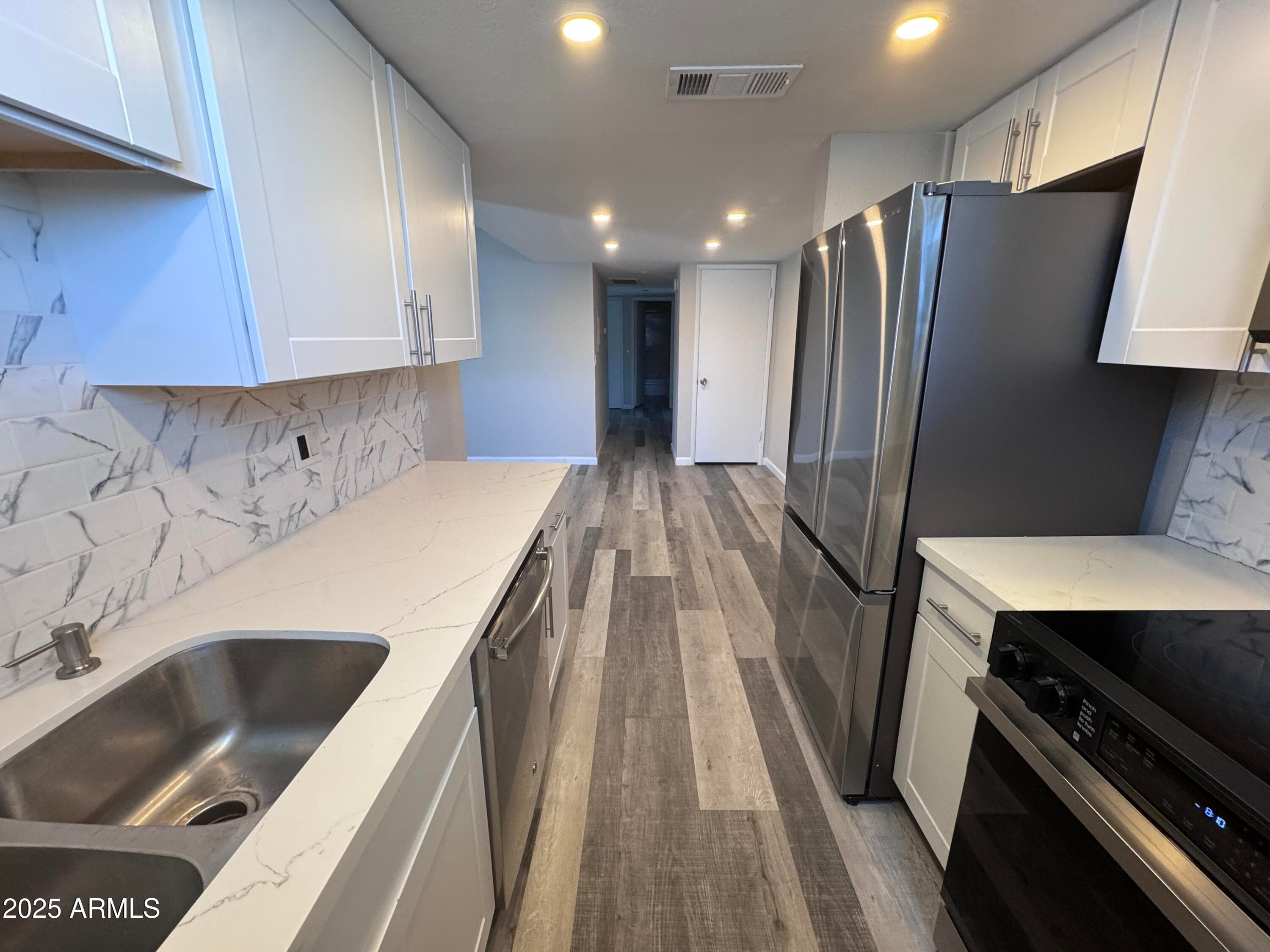 2629 W OCOTILLO RD - Photo 3