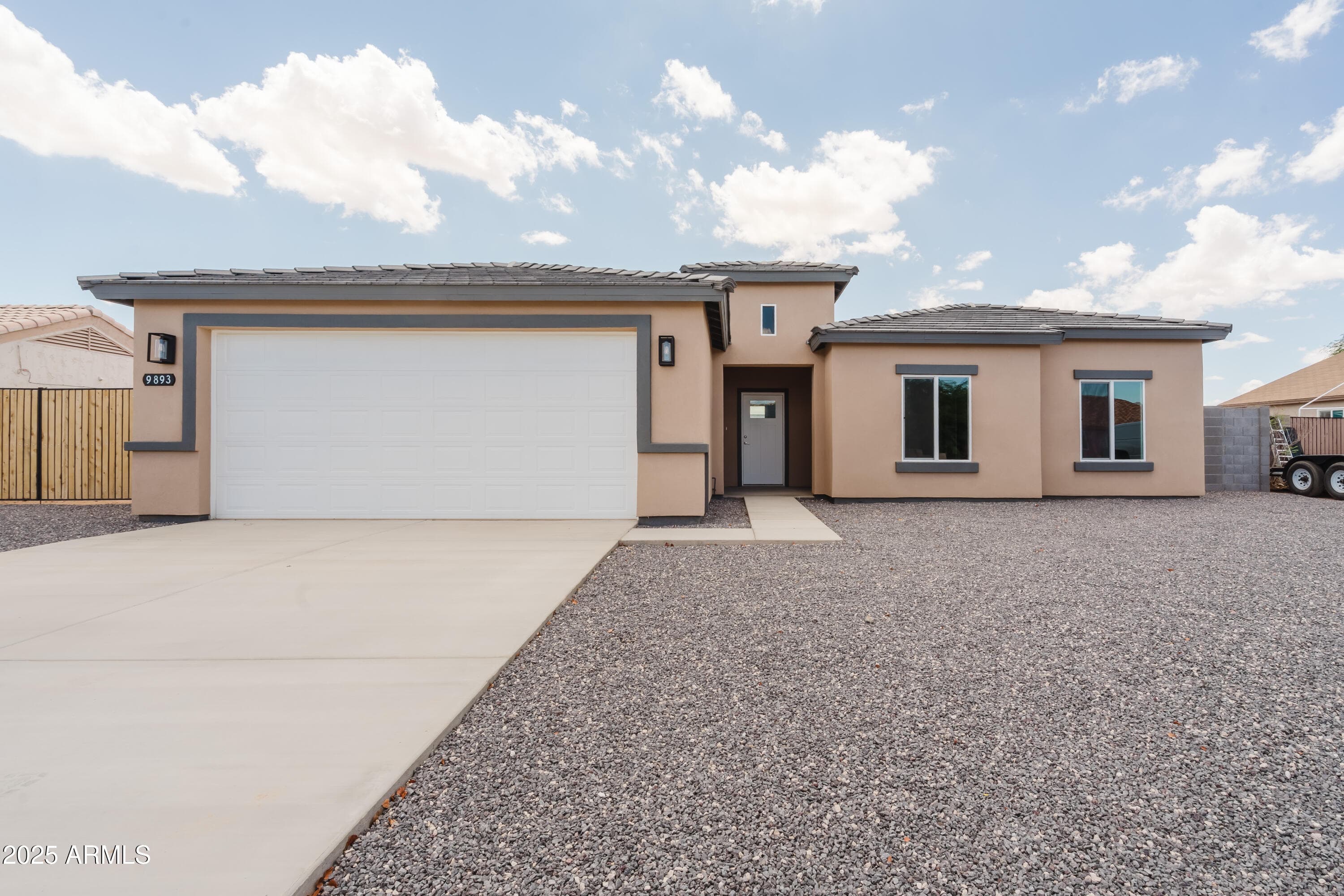 9893 W Sunbird Dr — photo 2