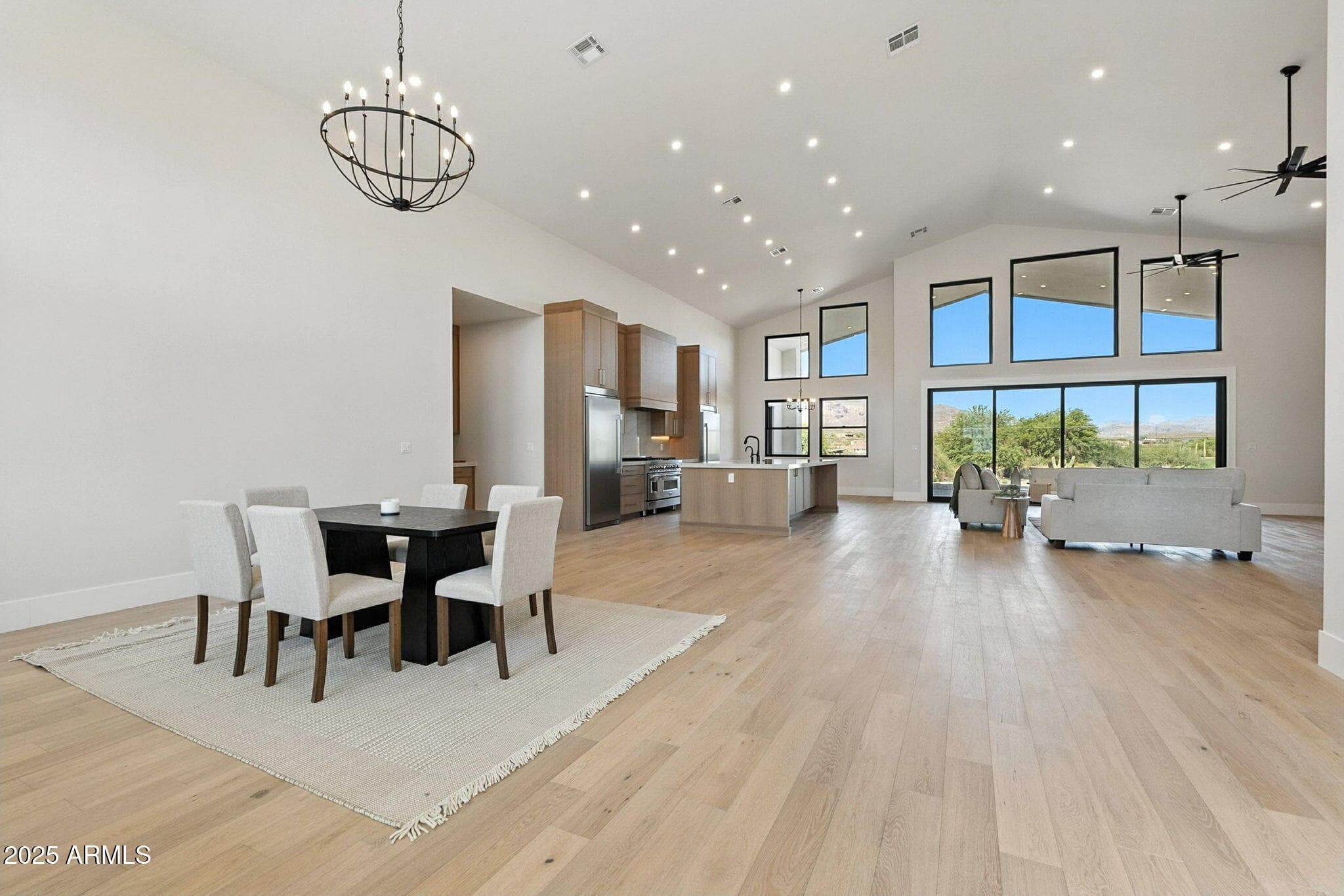4009 S Veronica Ln — photo 1