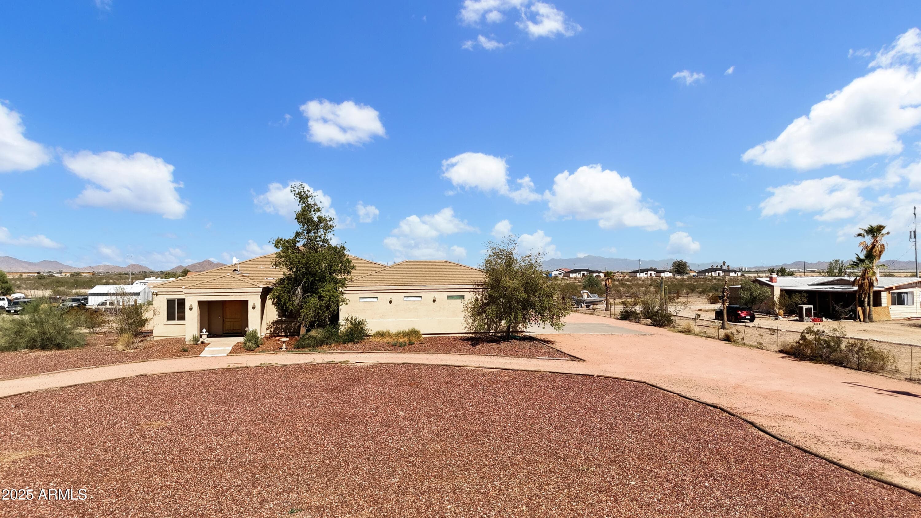 2423 S JOHNSON RD - Photo 2