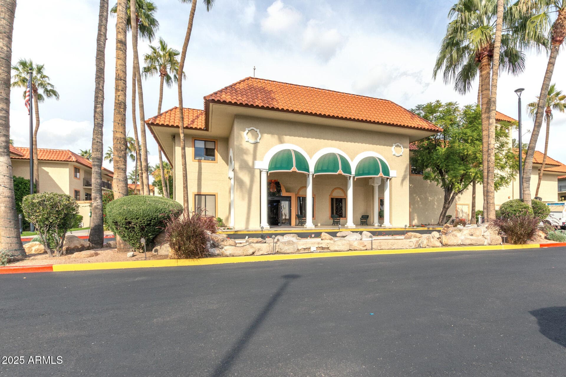 10330 W Thunderbird Blvd A308 — photo 1