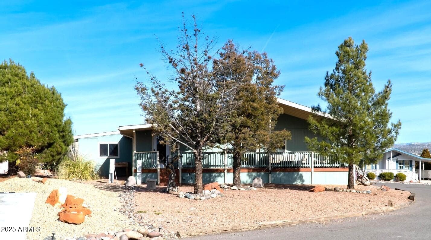 2050 W State Route 89a -- 374 — photo 2