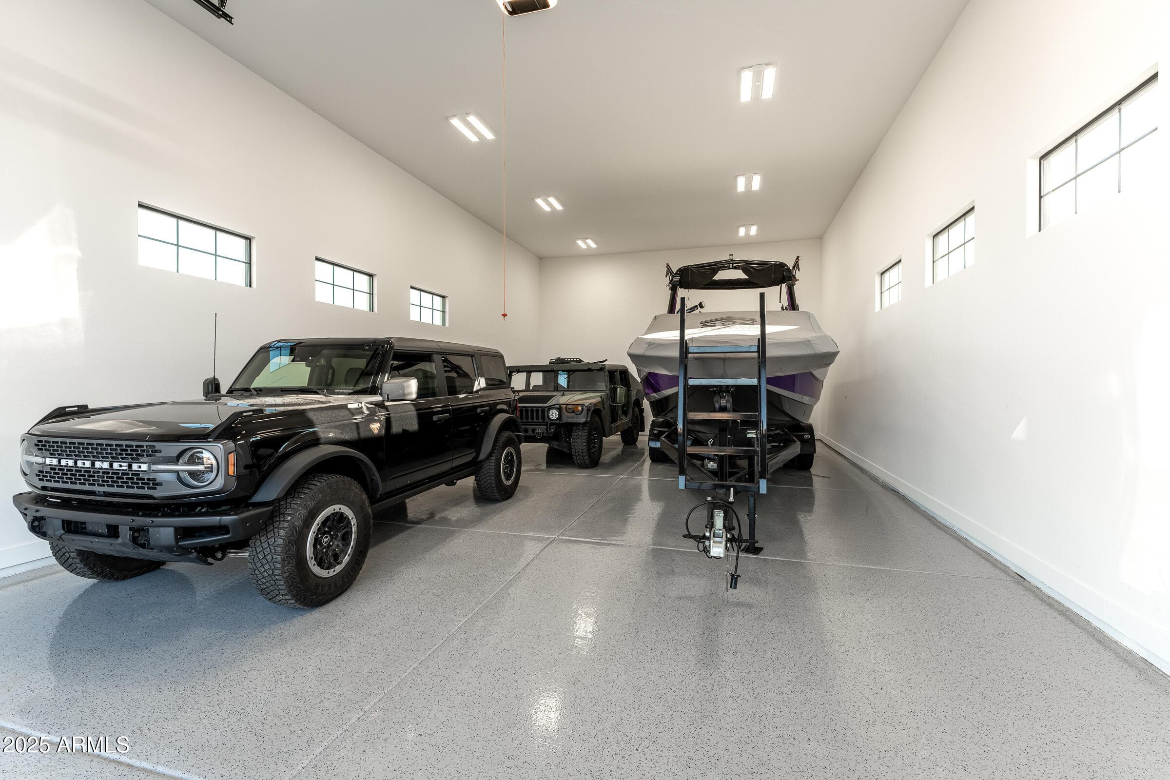 1686 E Creek Canyon Rd — photo 2