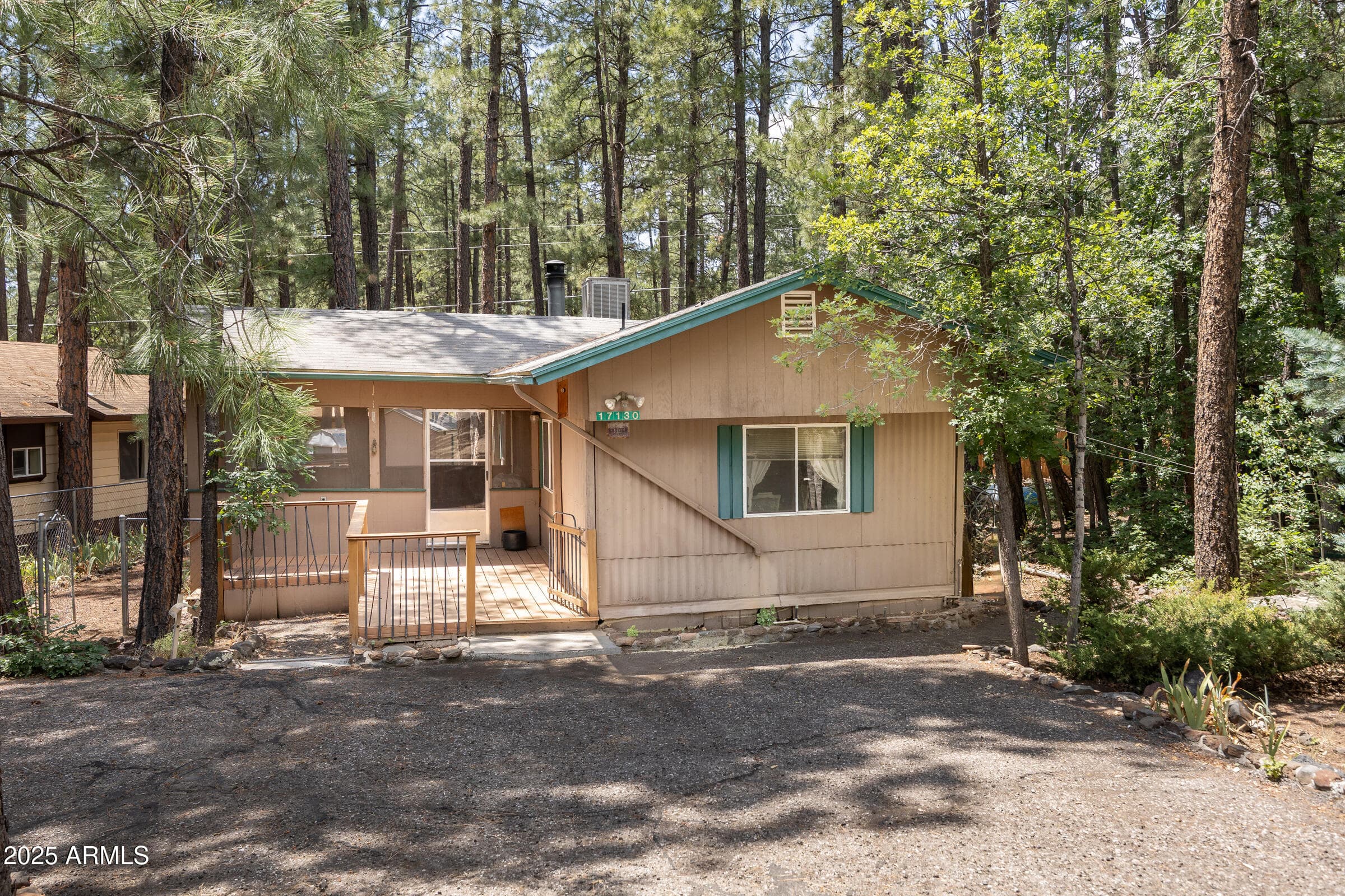 17130 S REDWOOD DR - Photo 1