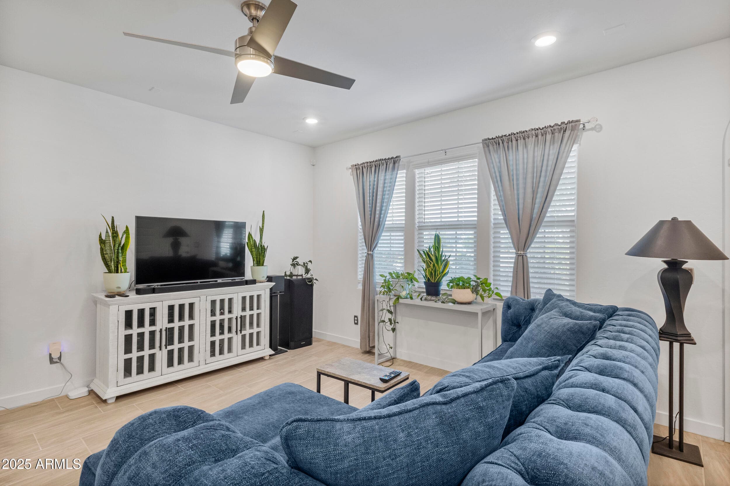 4077 S Sabrina Dr 3 — photo 2