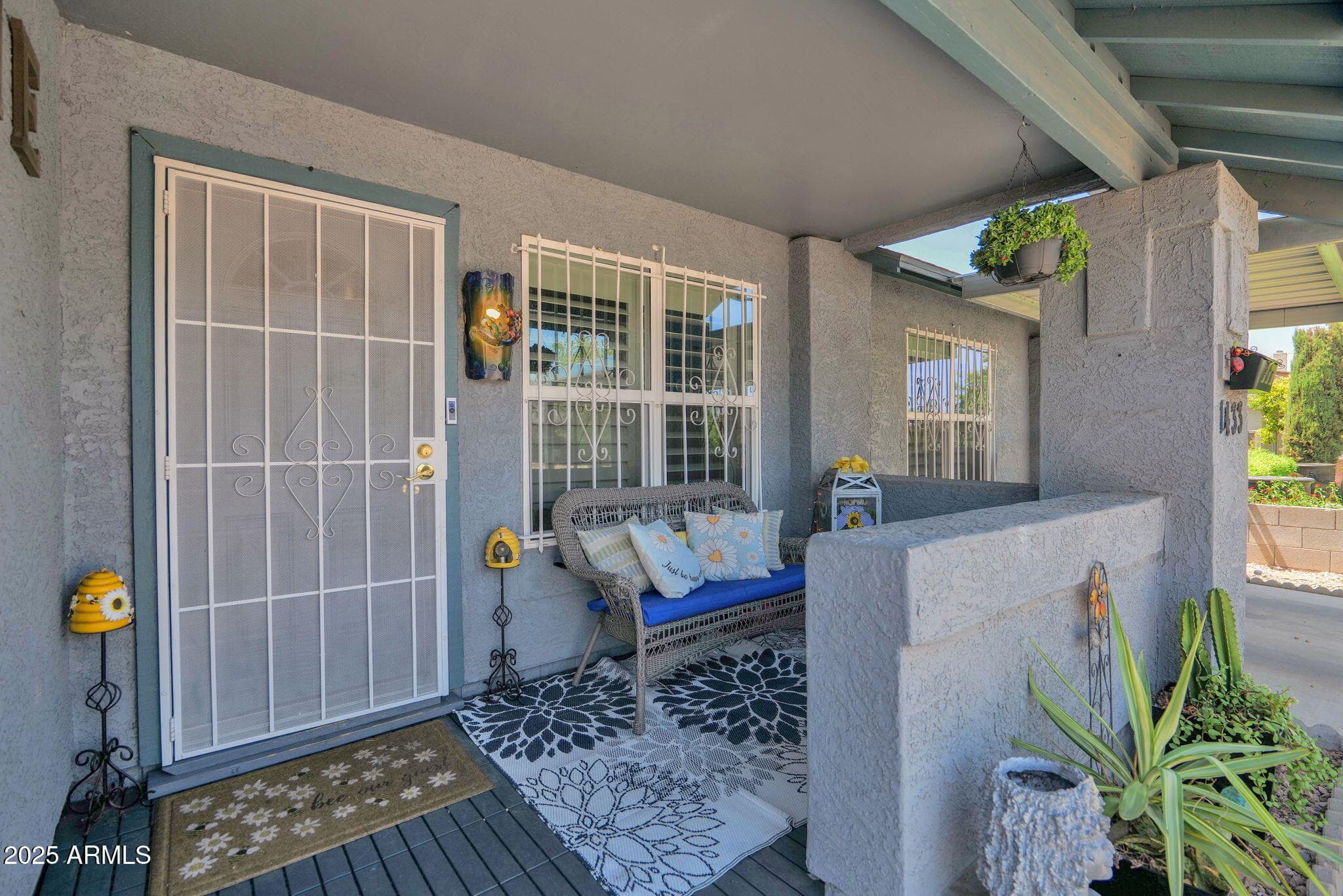 1433 E Garfield St — photo 2