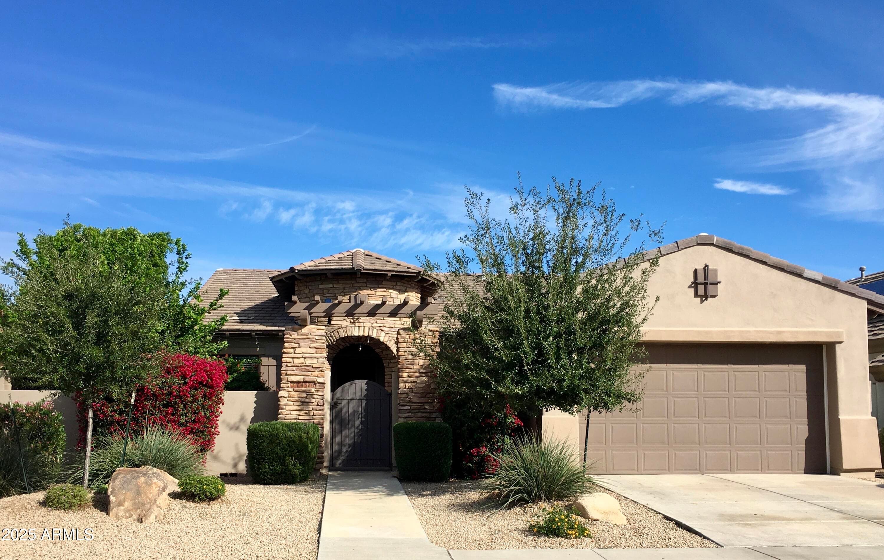 14370 W Alvarado Dr — photo 1