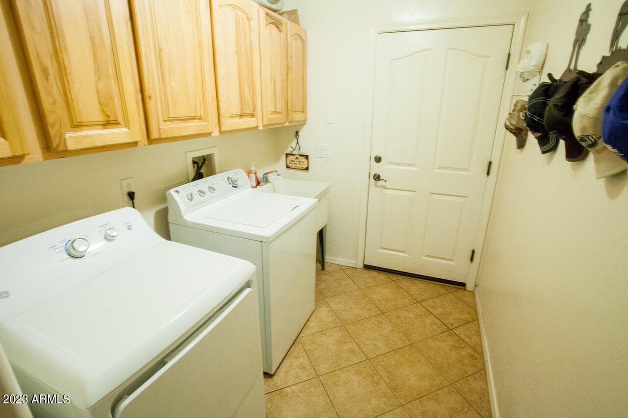 9090 S Tequila Sunrise Rd — photo 34