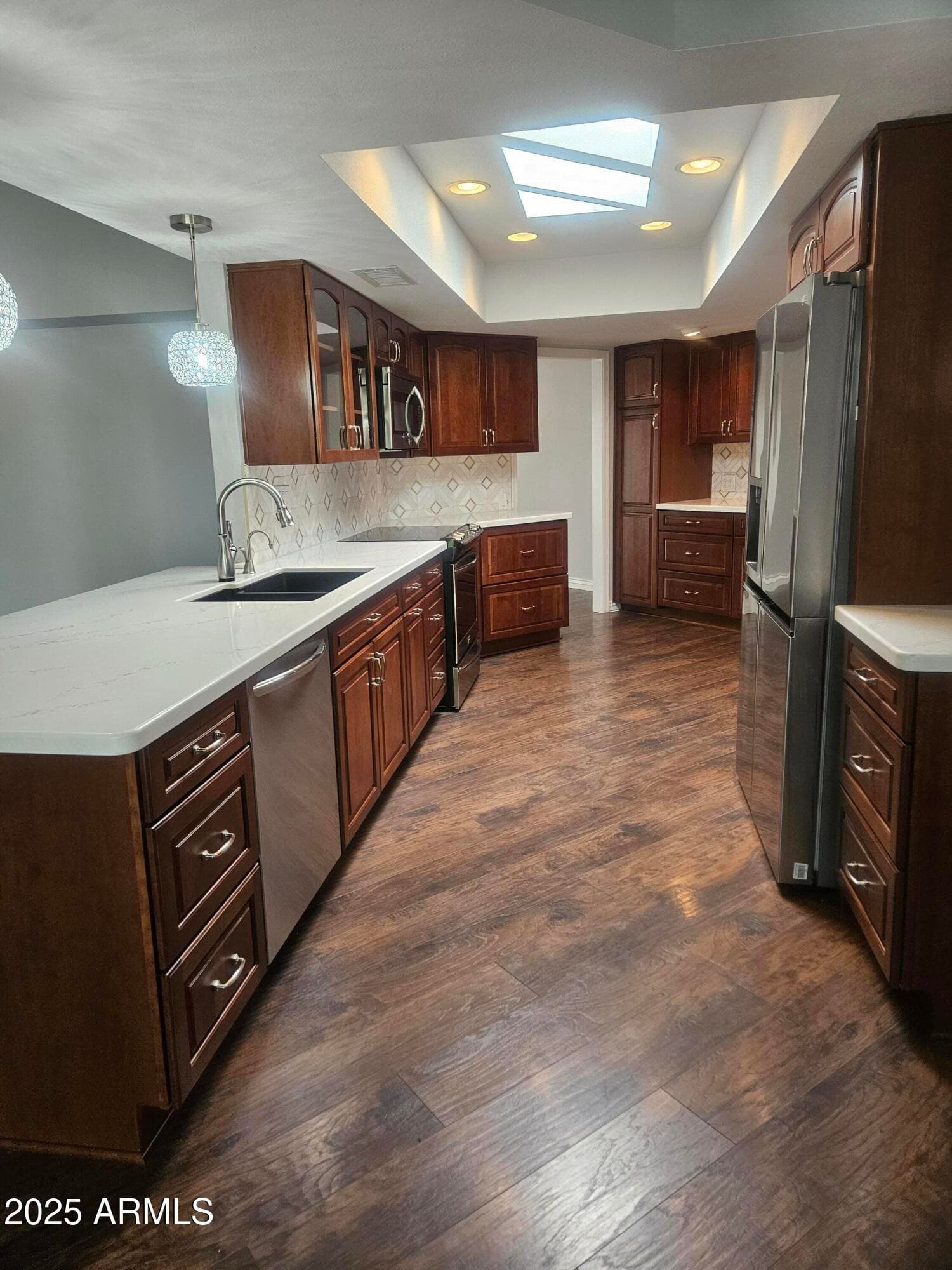 10814 W Thunderbird Blvd — photo 1