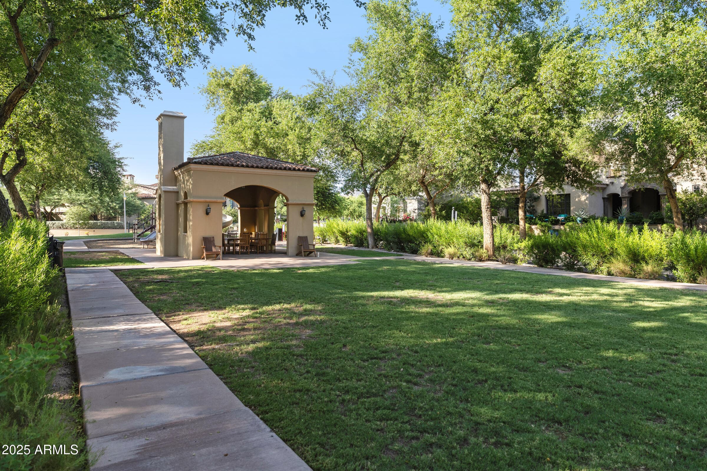 18961 N 98th St — photo 30