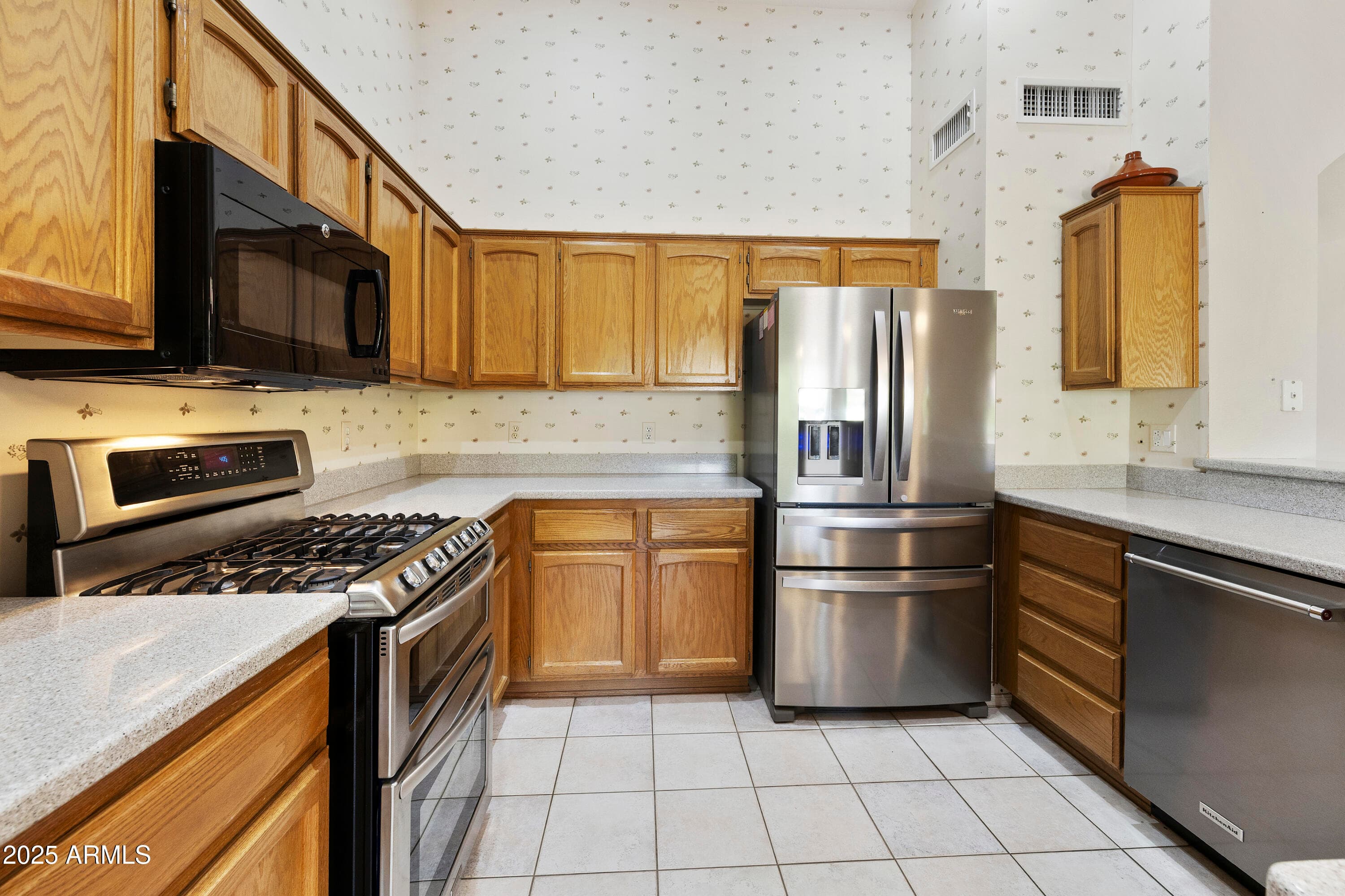 24211 S Starcrest Dr — photo 2