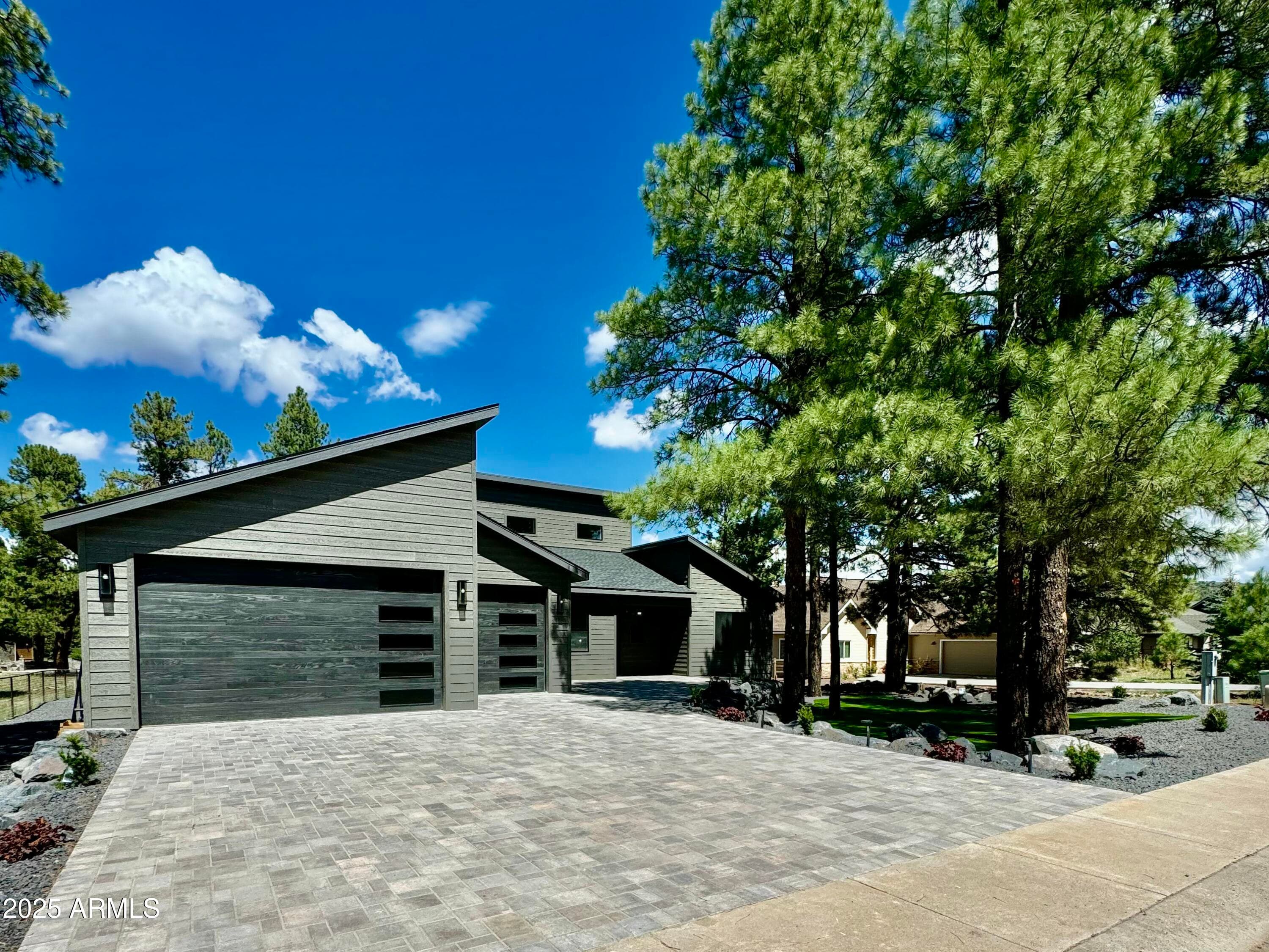 2830 W Highland Meadows Dr 115 — photo 1