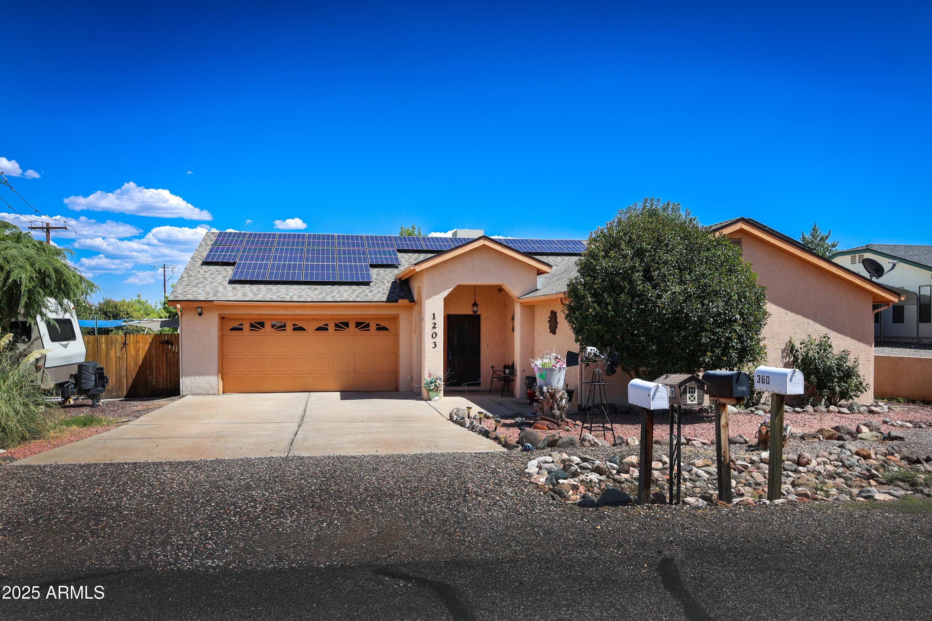 1203 S Settlers Circle — photo 1