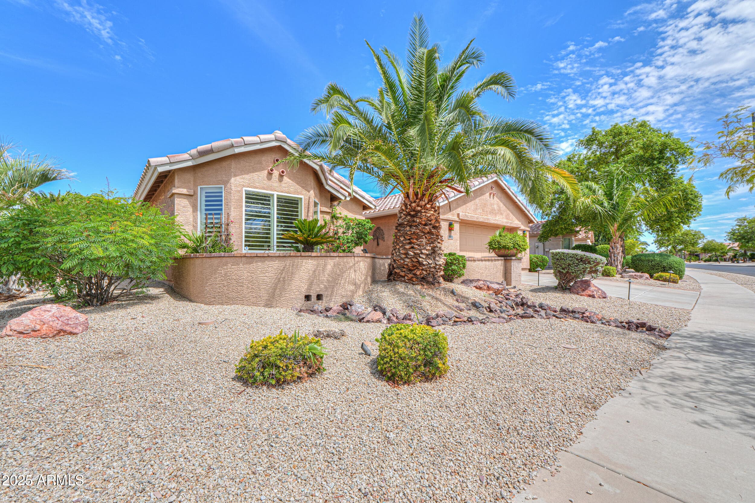 2436 E Fiesta Dr — photo 2