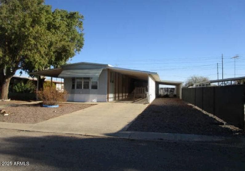 22320 W Scotty Ln — photo 2