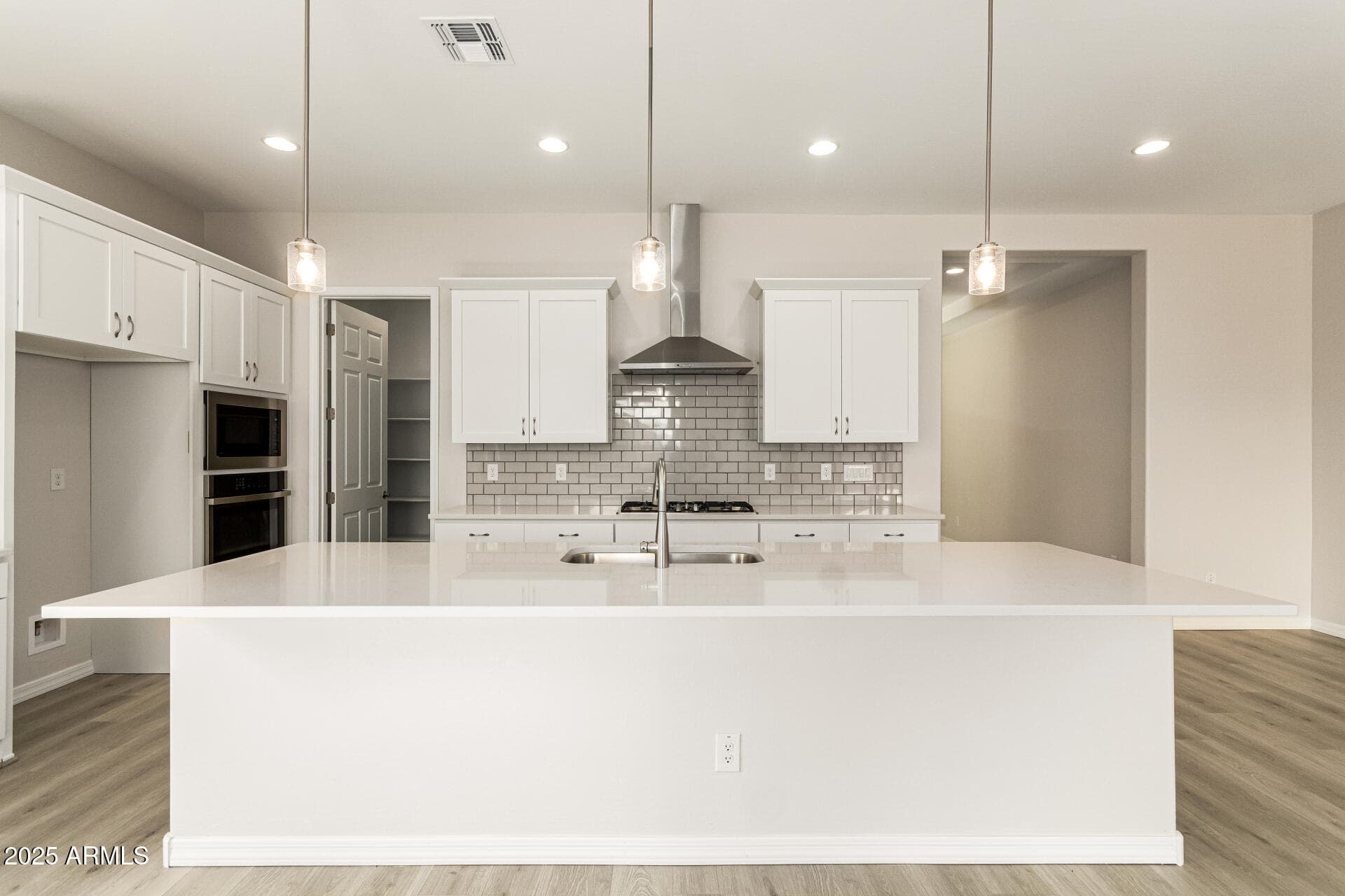 11945 W Marguerite Ave — photo 2