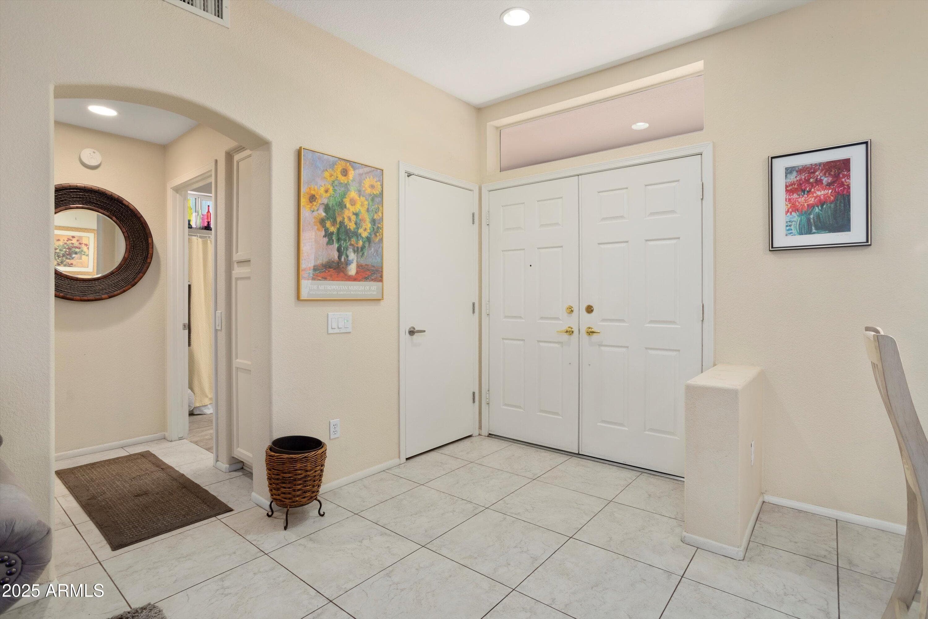 15252 W VIA MONTOYA -- - Photo 4