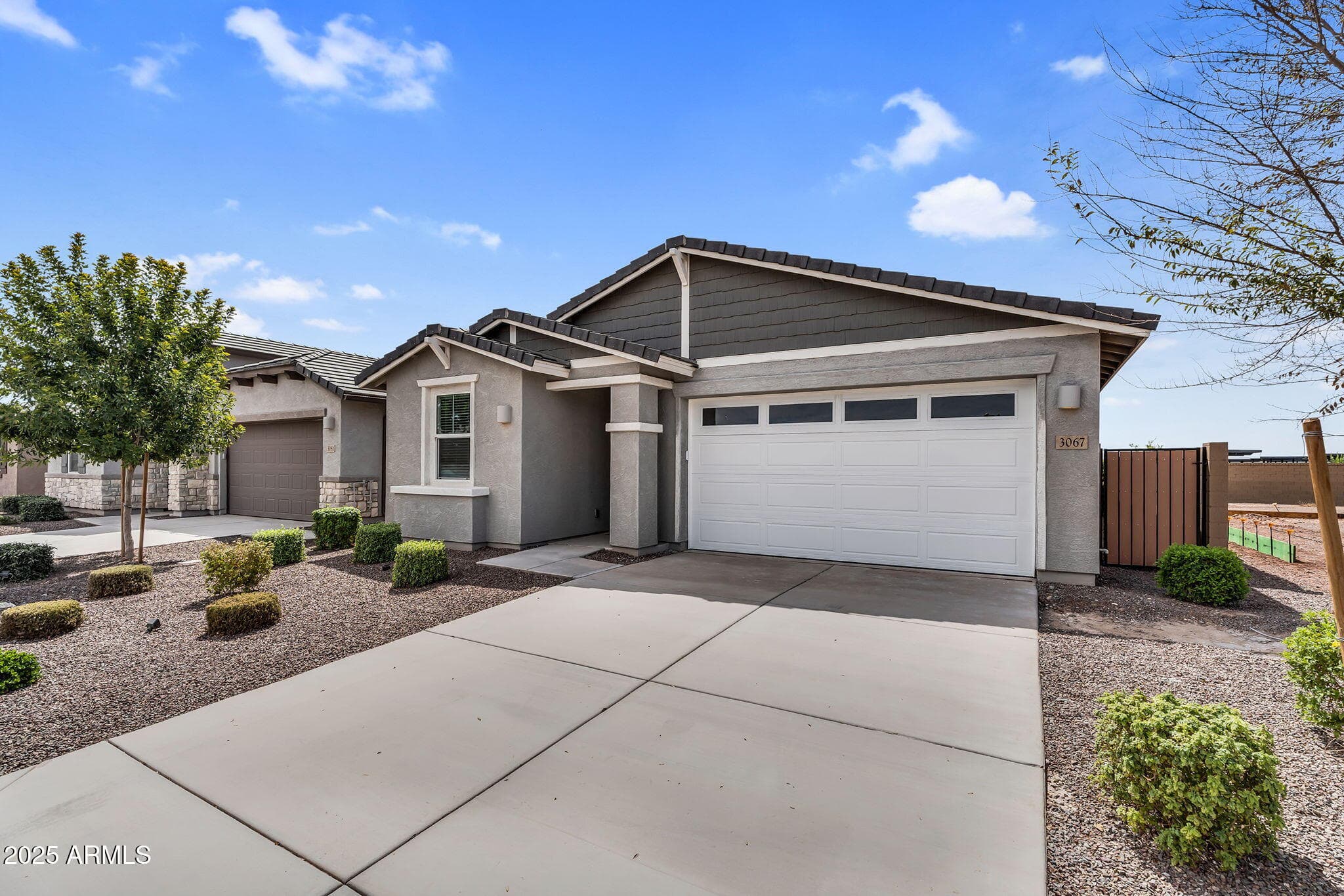 3067 E Barrel Race Rd — photo 2