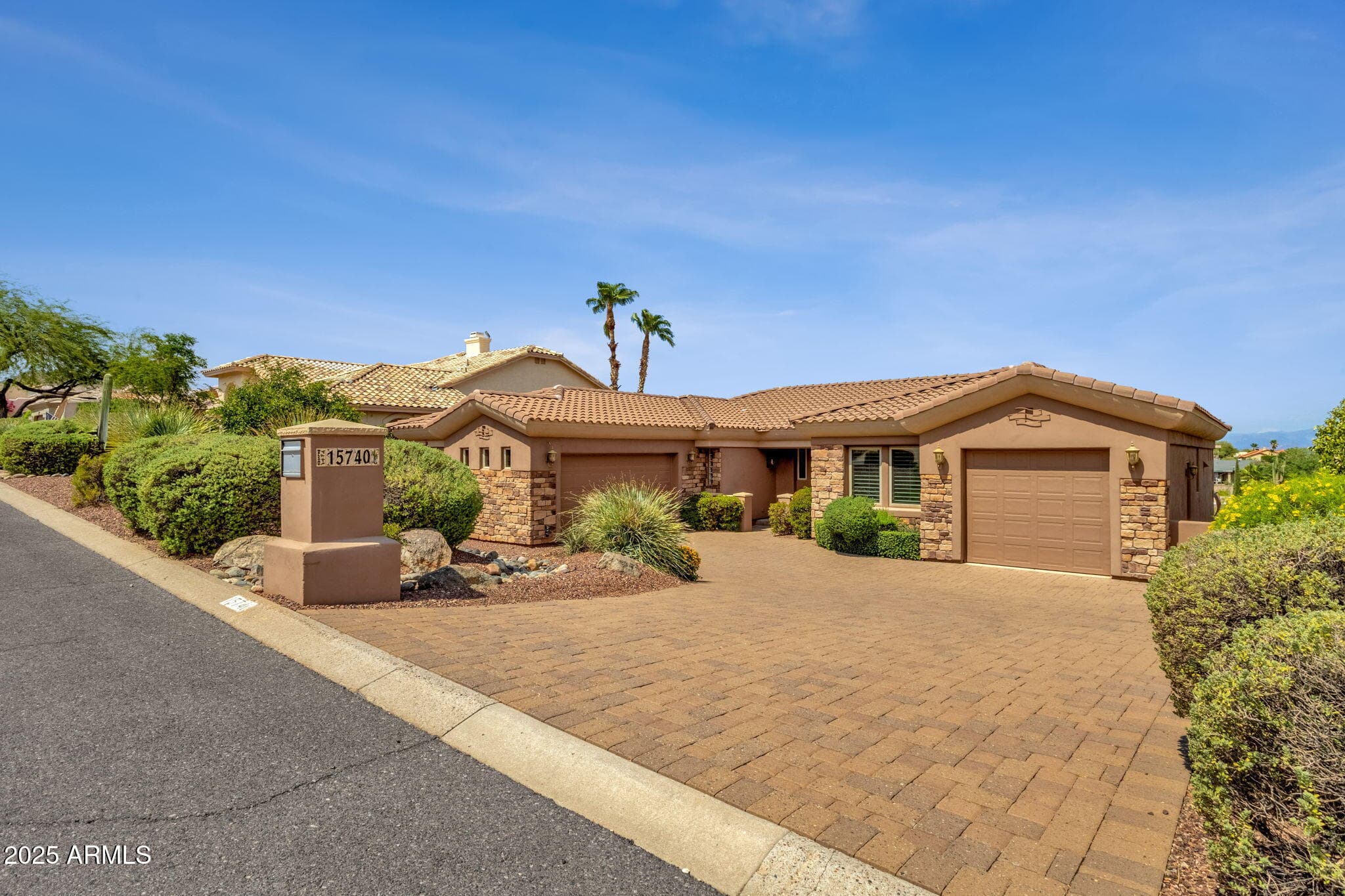 15740 E Cholla Dr — photo 1