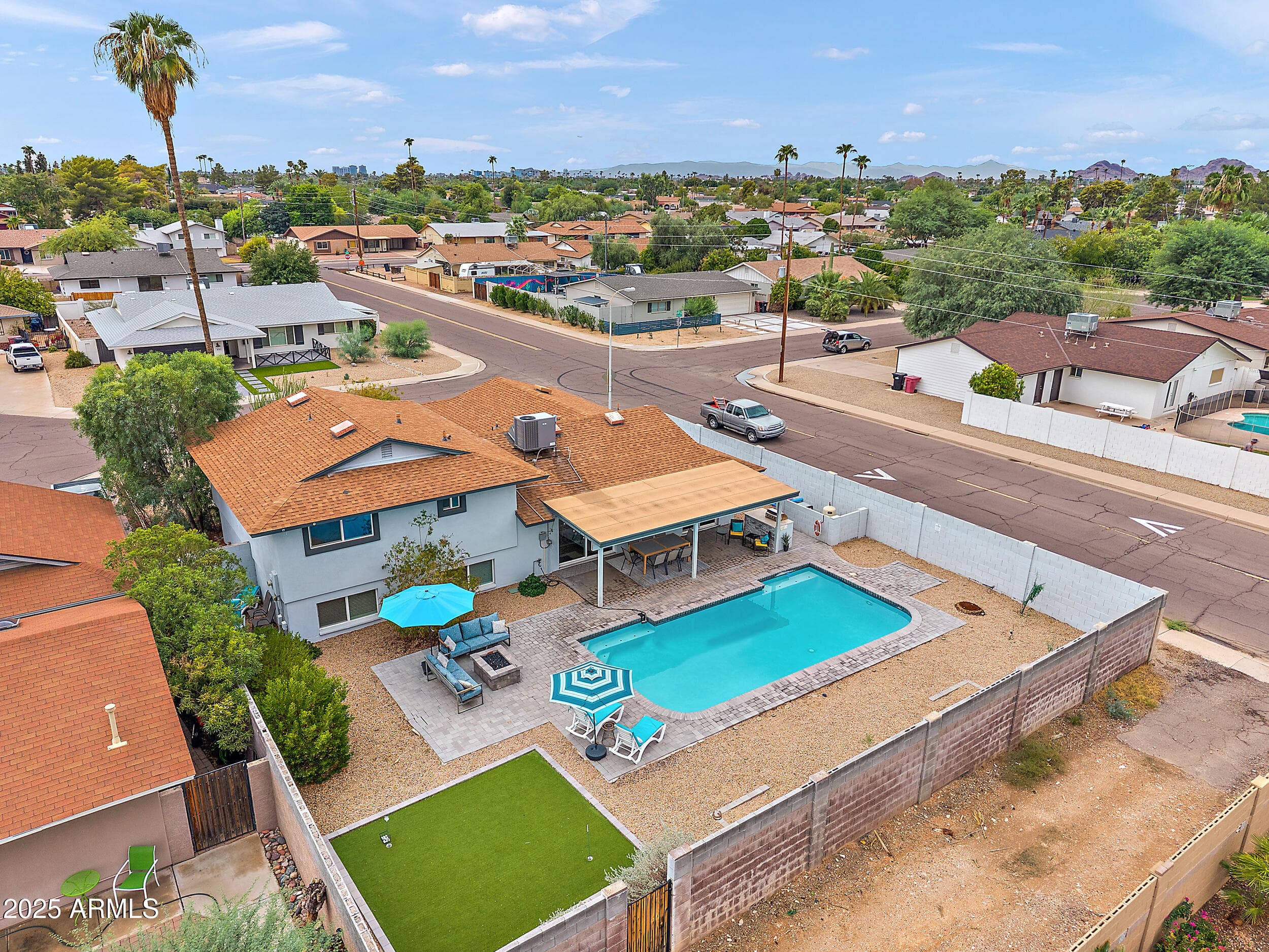 8602 E Mitchell Dr — photo 38