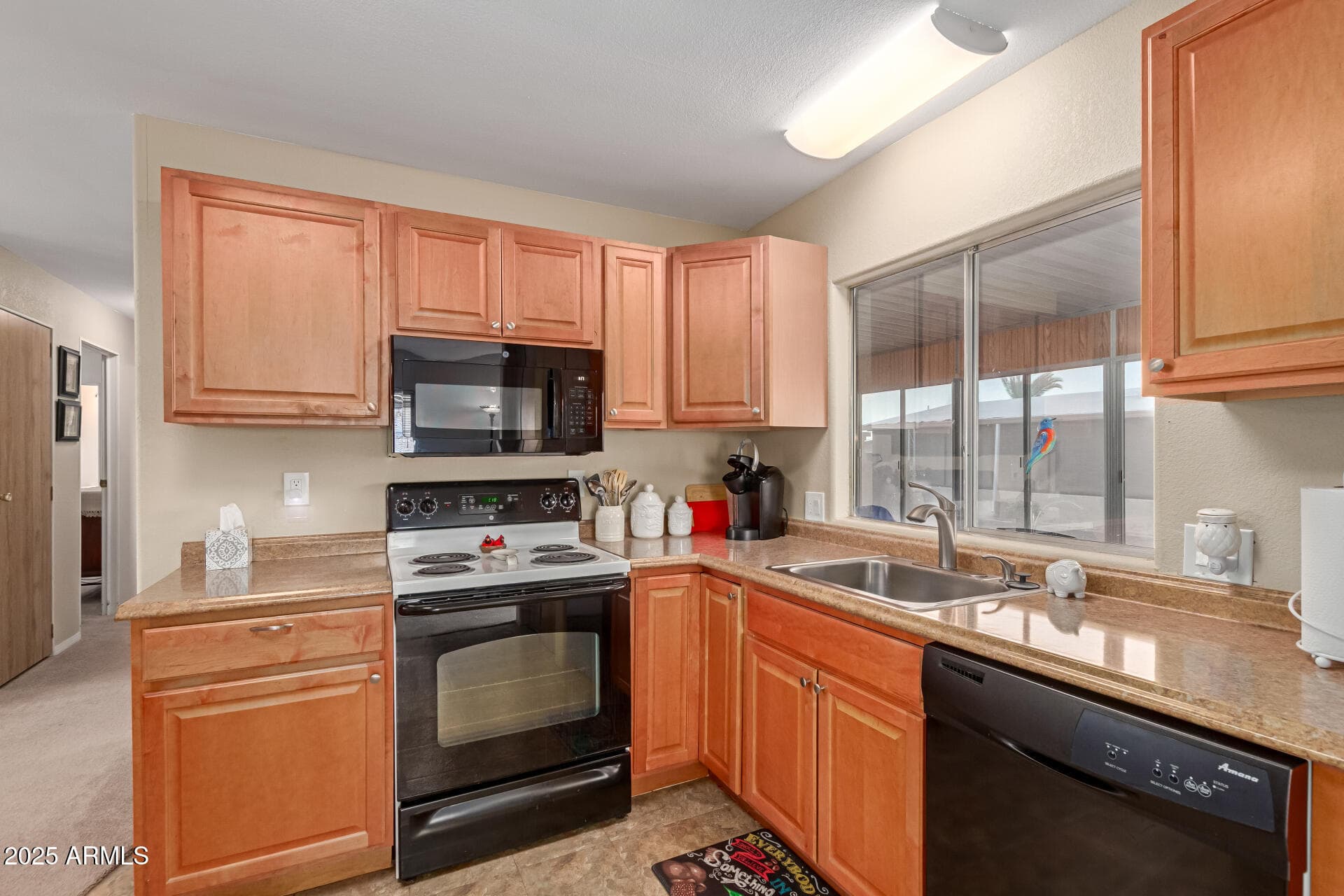 8905 E INDIANA AVE - See more photos