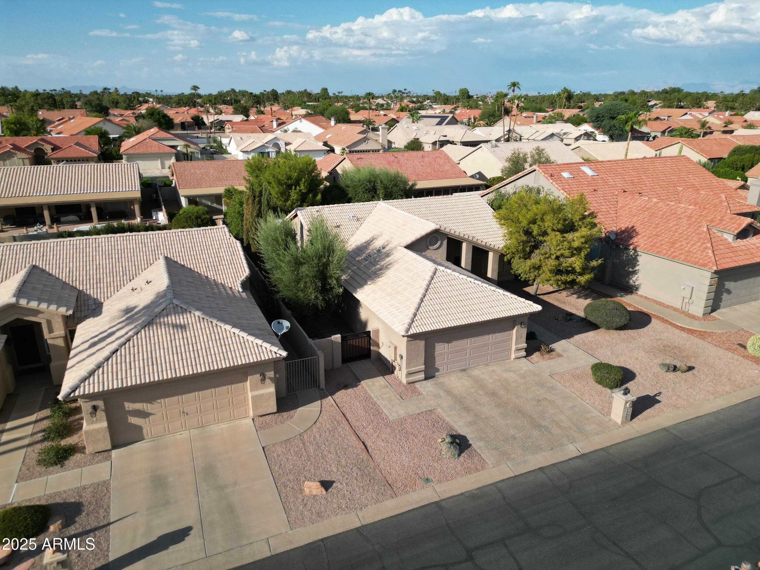 10622 E Nacoma Dr — photo 46