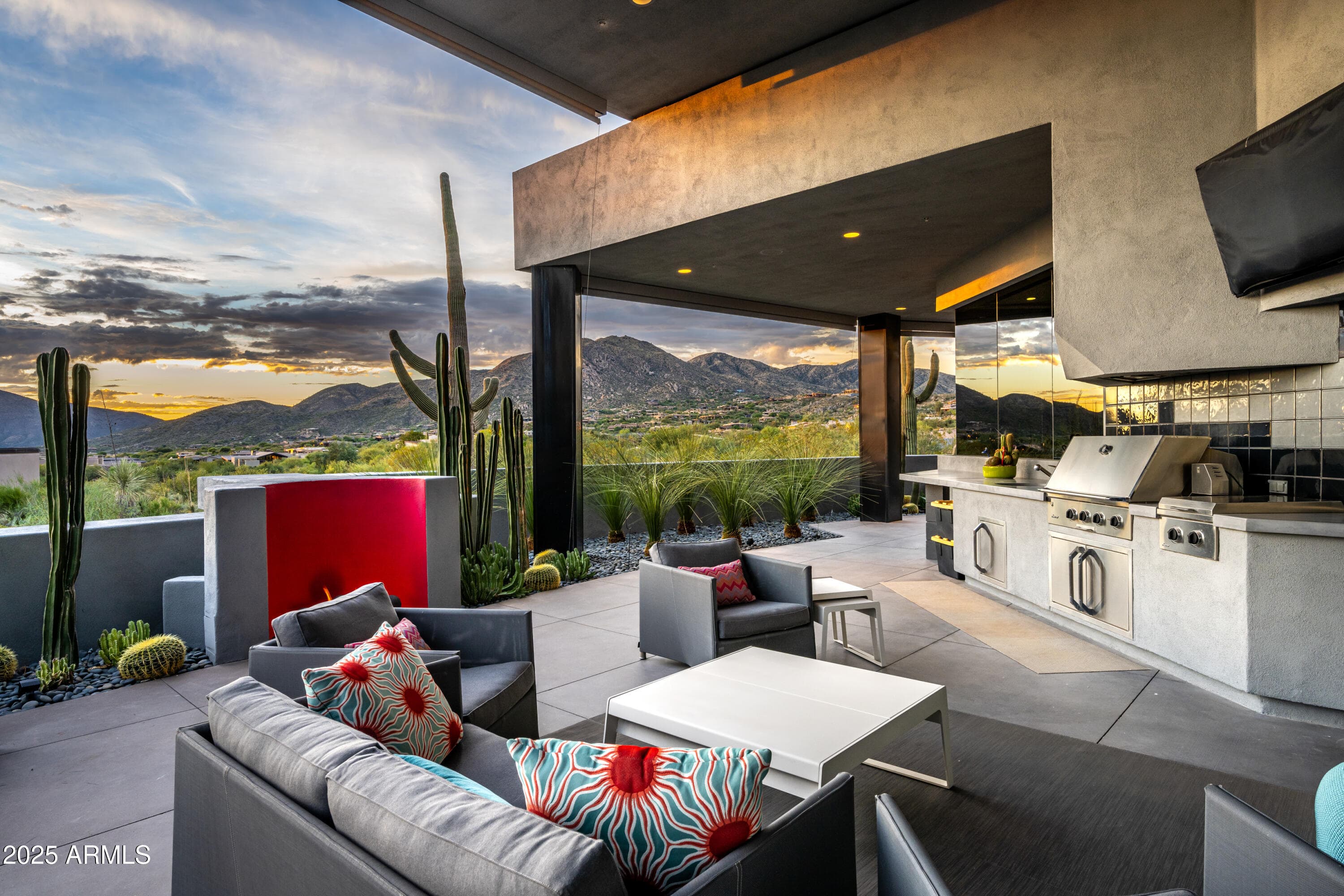 11541 E Salero Dr — photo 2