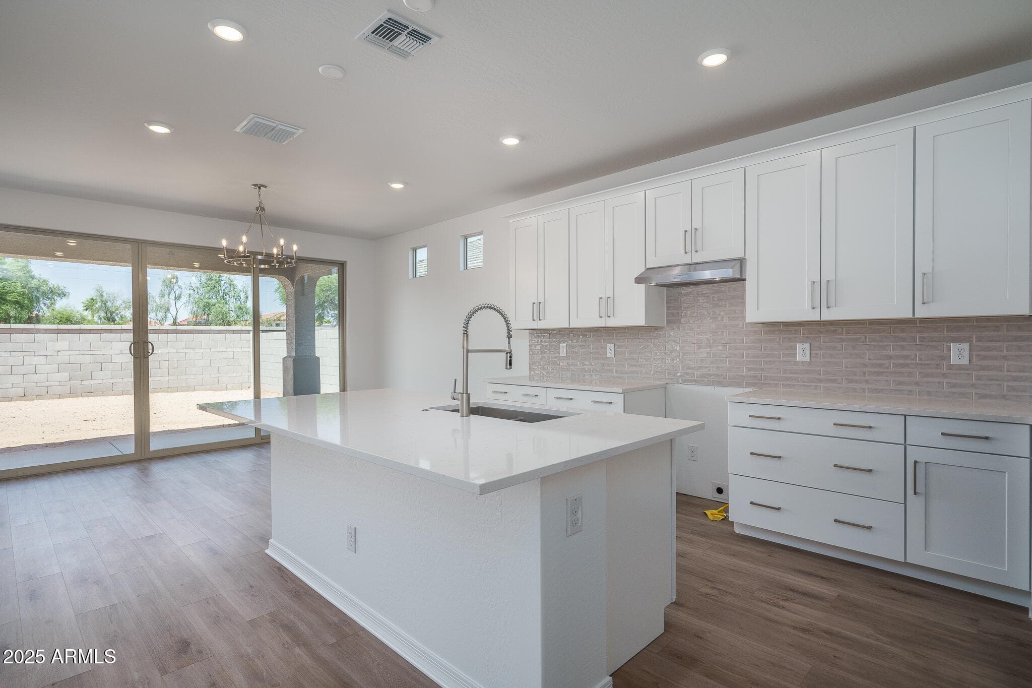 15776 W Georgia Dr — photo 2