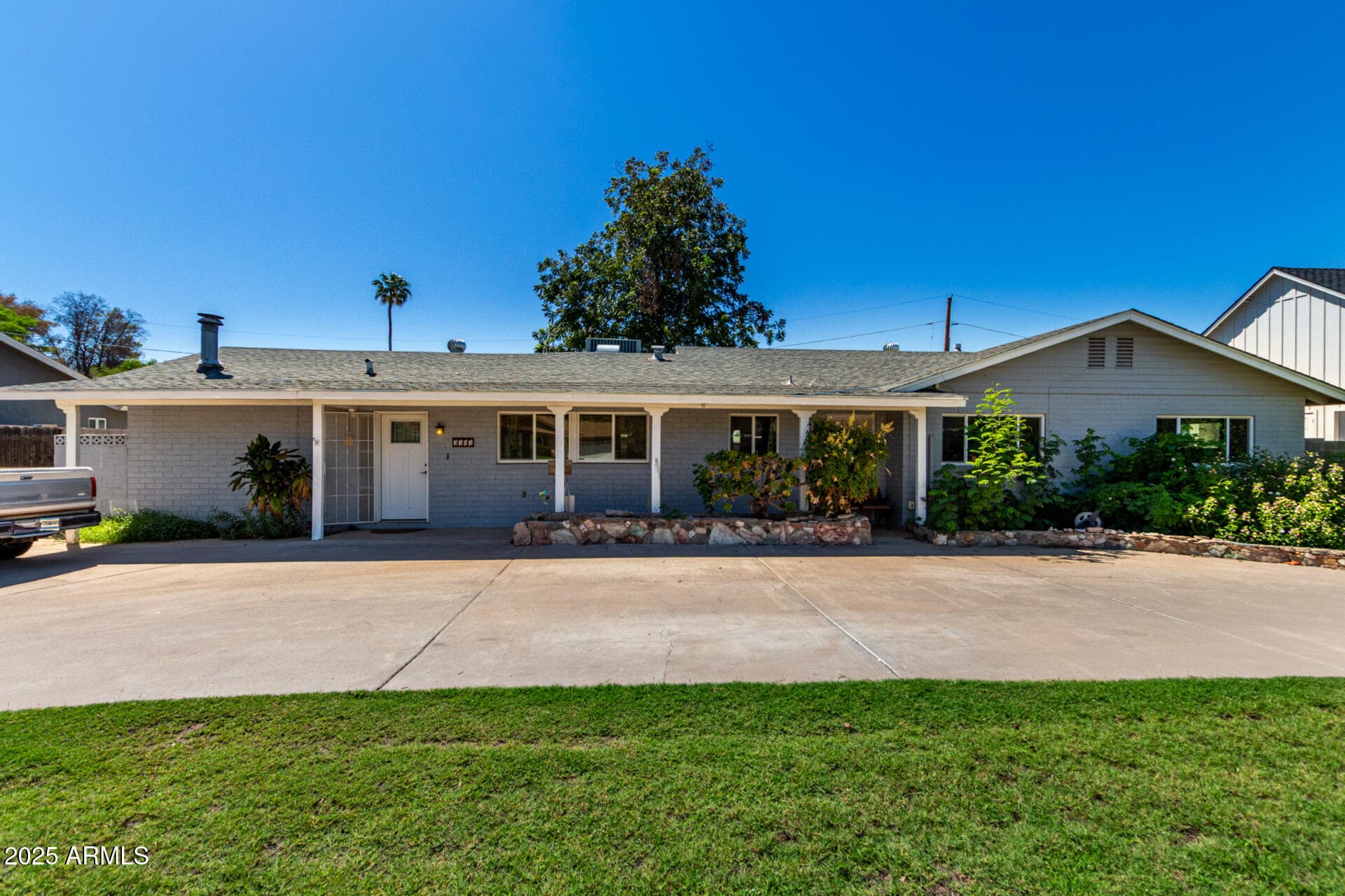 3101 E Campbell Ave — photo 2