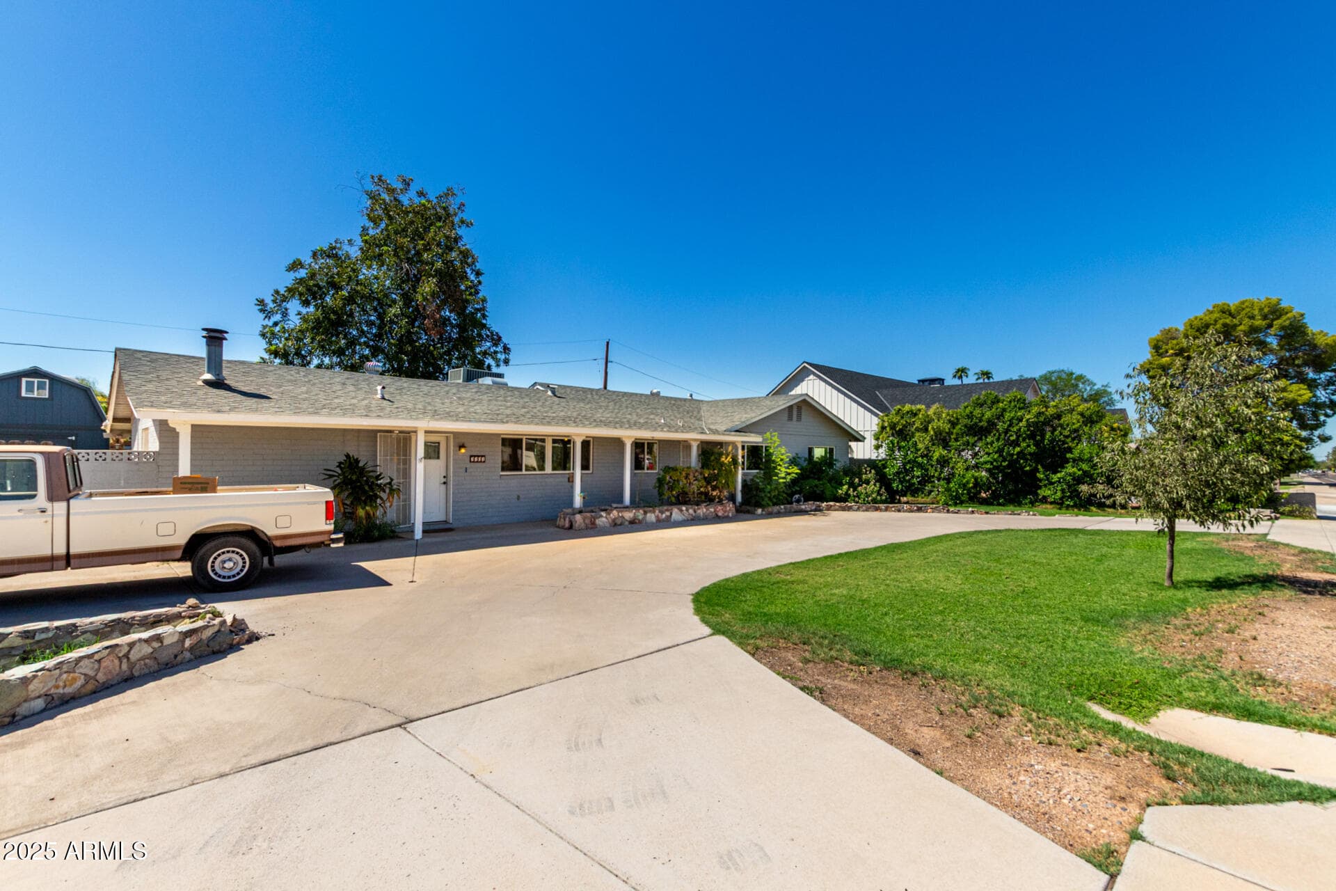 3101 E Campbell Ave — photo 33