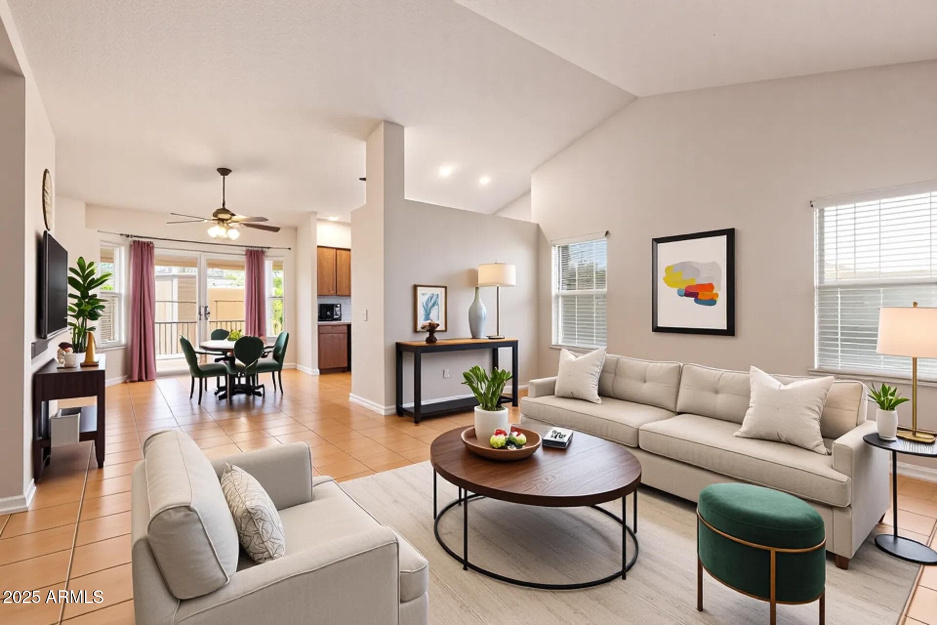 3406 W Irma Ln — photo 1