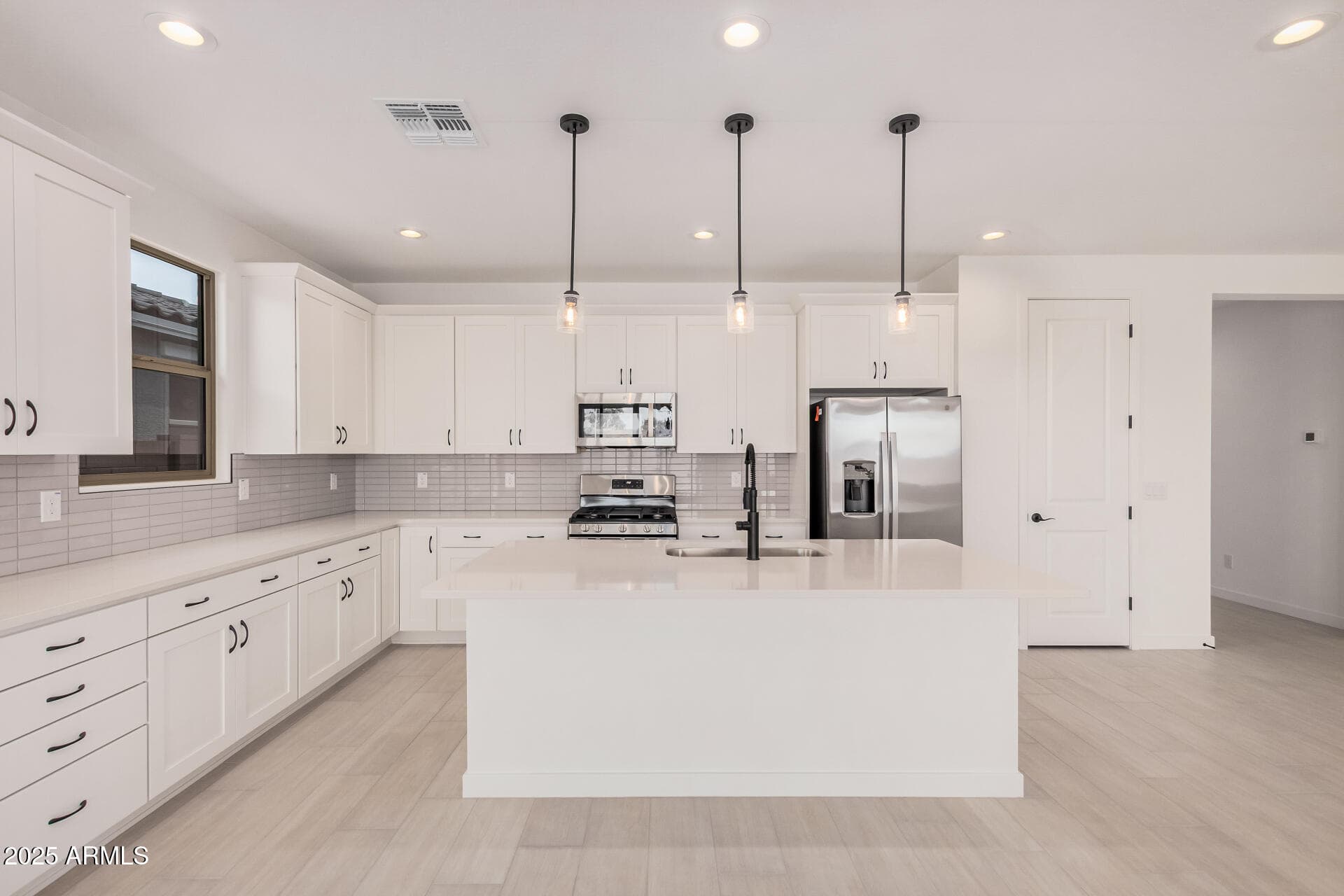 5454 W Manzanita Dr — photo 2