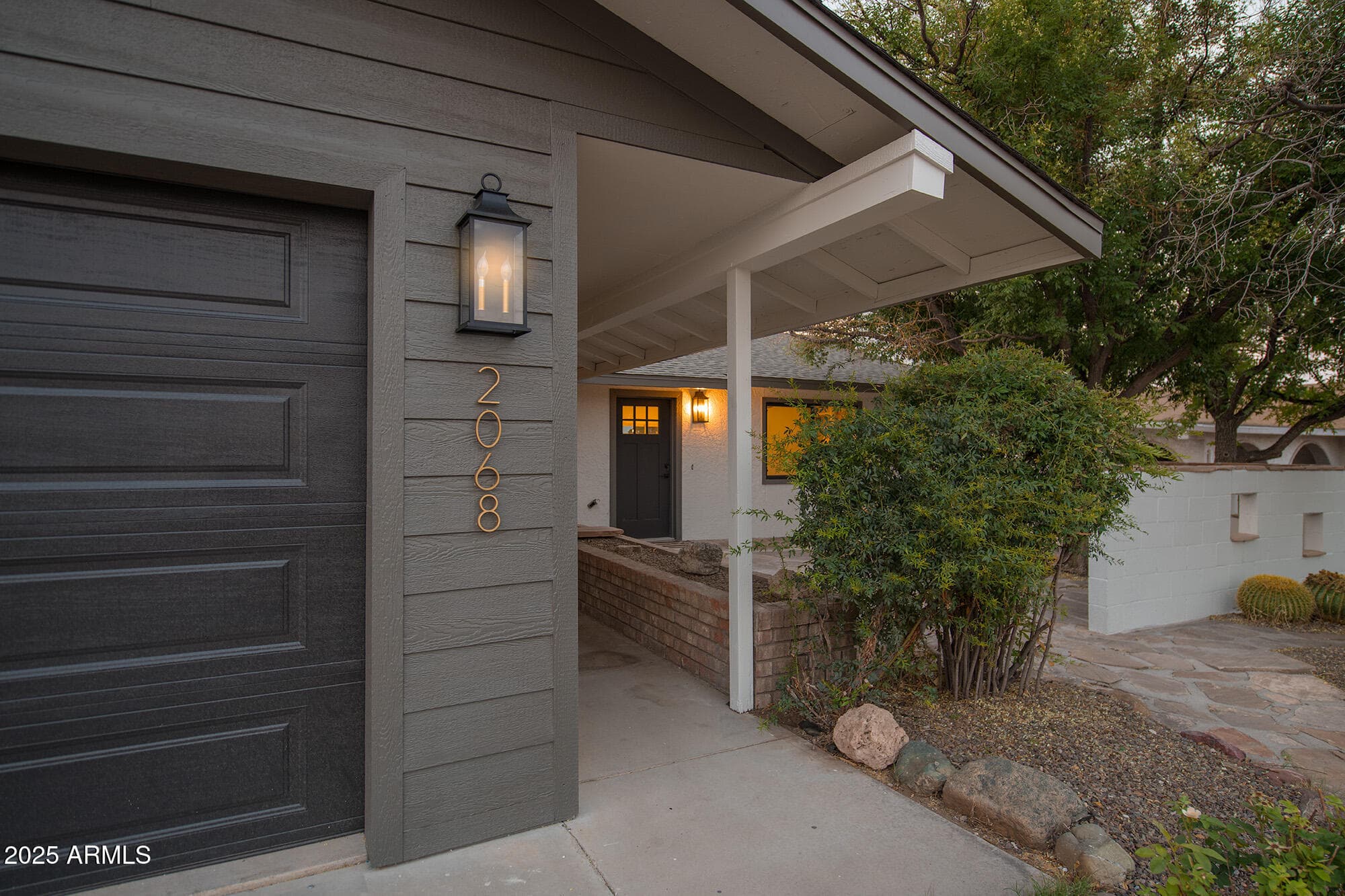 2068 S Wranglers Way — photo 1