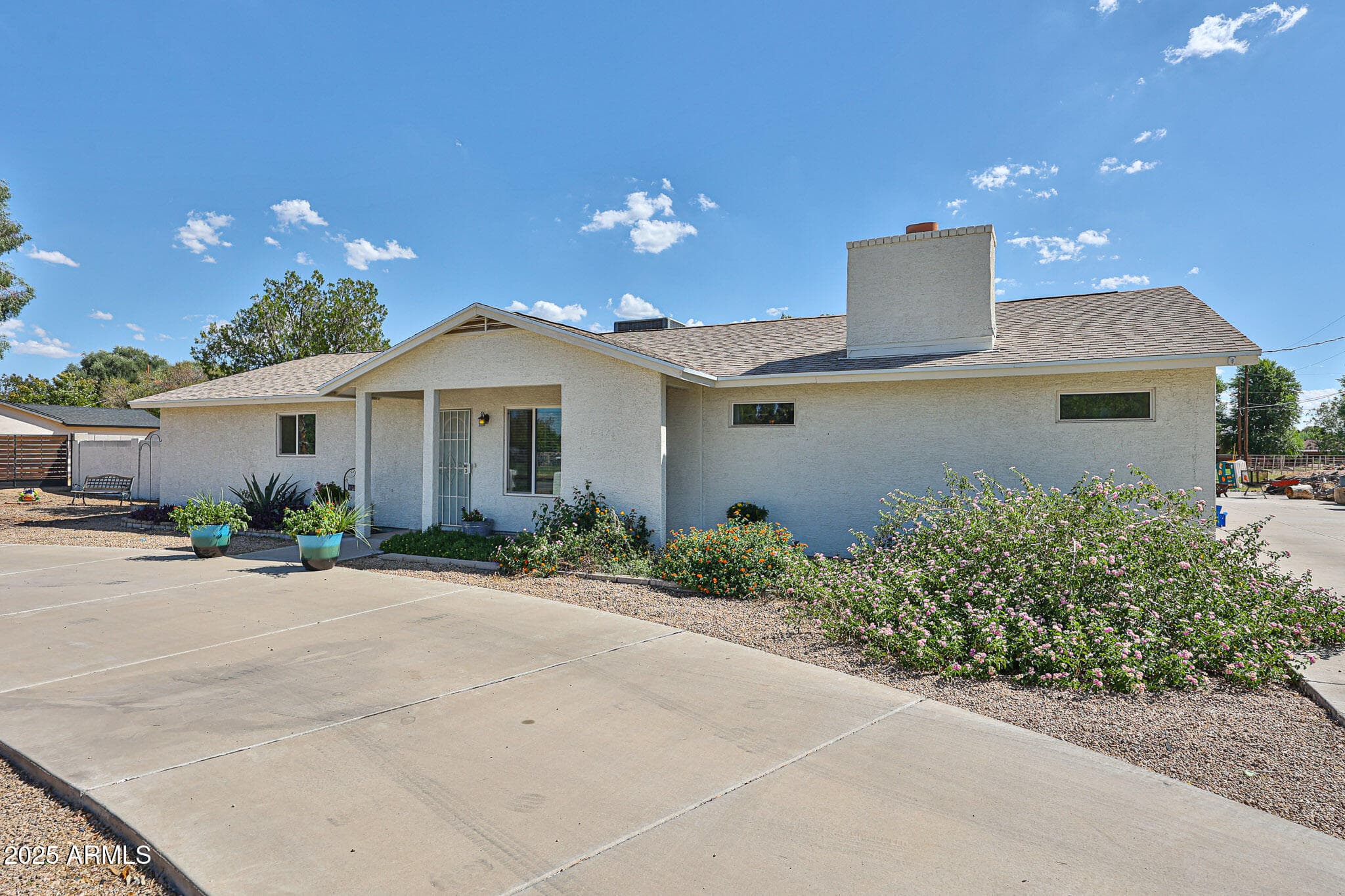 7025 W Country Gables Dr — photo 2
