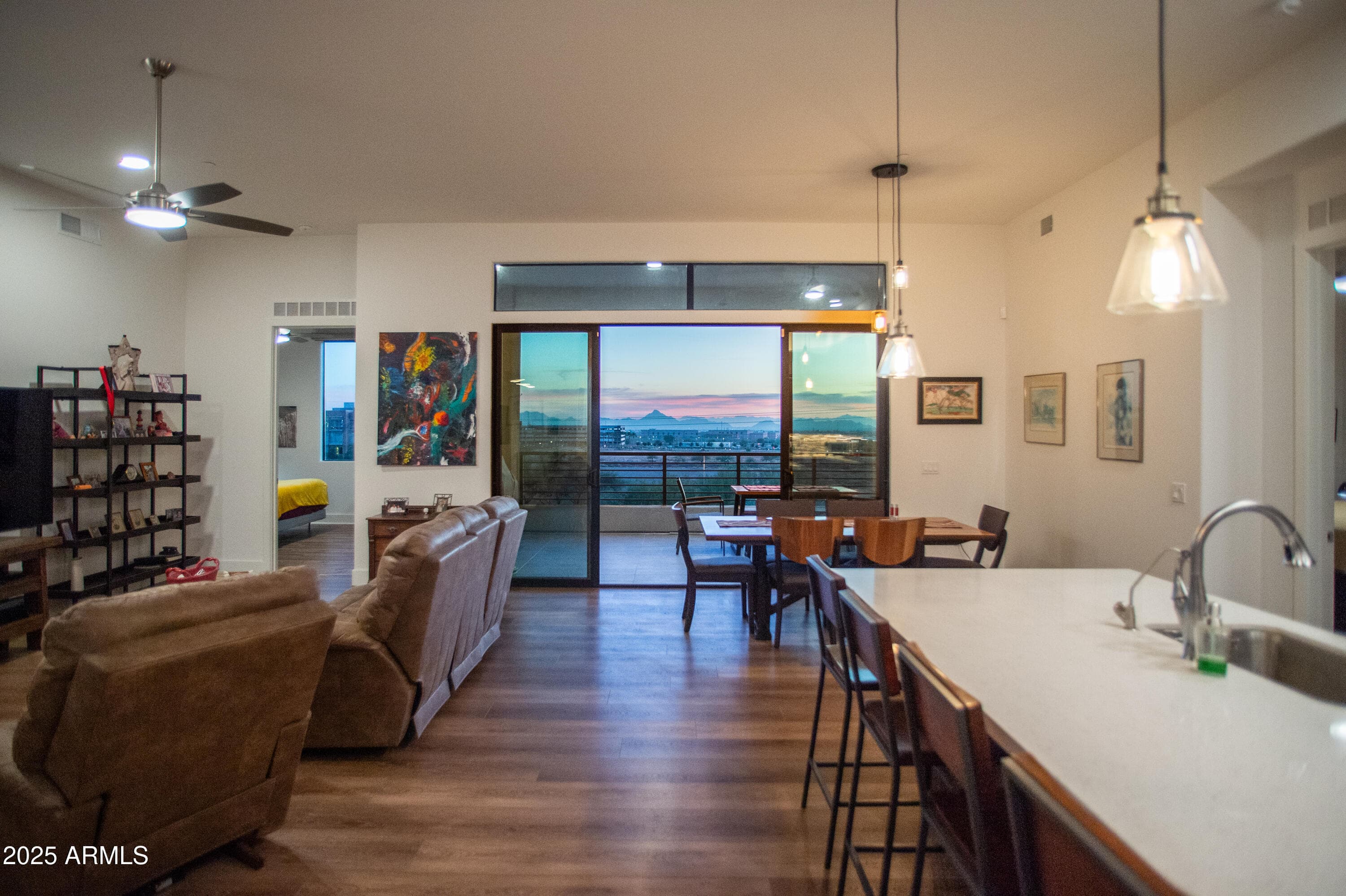 5250 E Deer Valley Dr 403 — photo 2