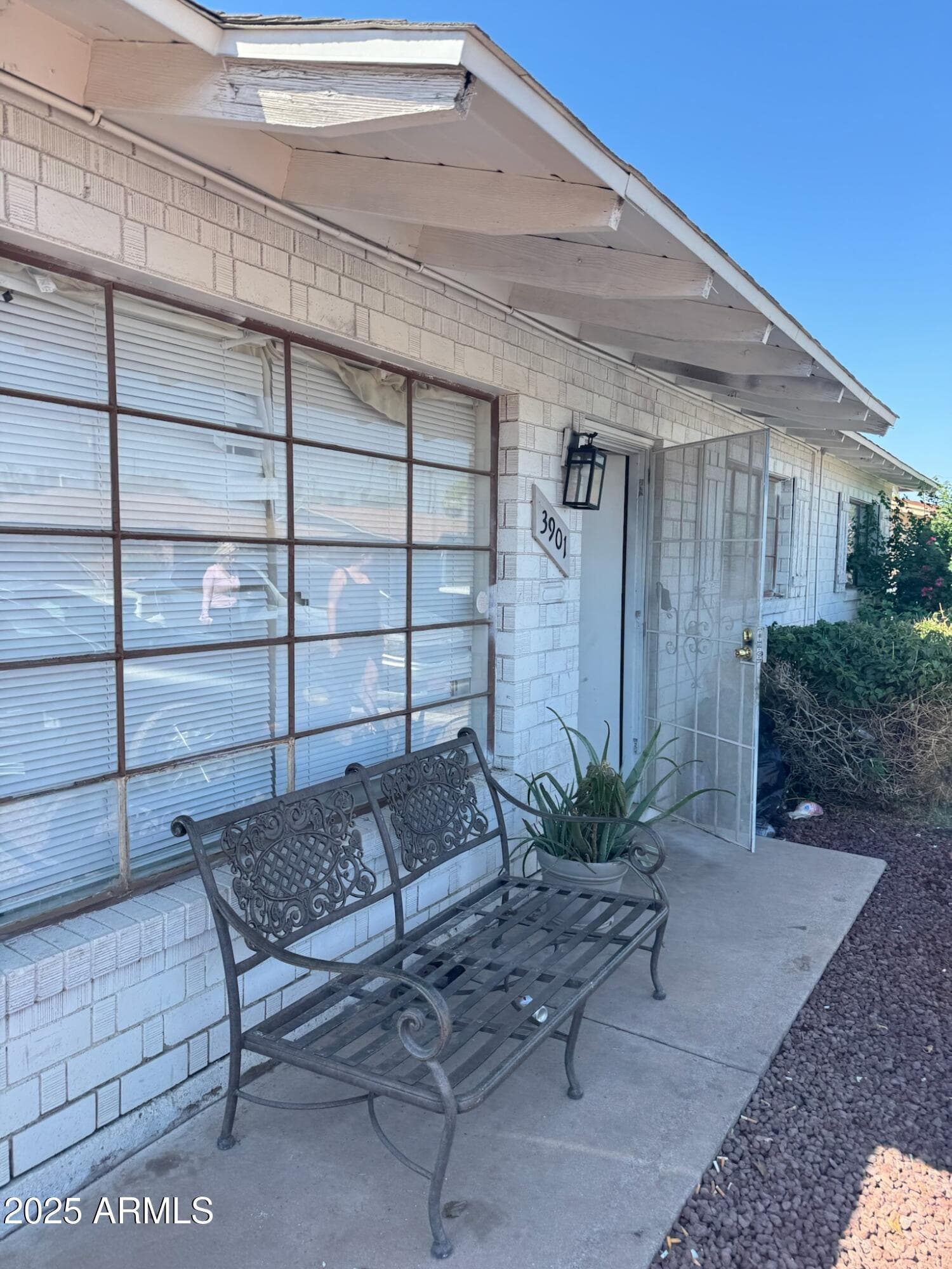 3901 W Keim Dr — photo 1