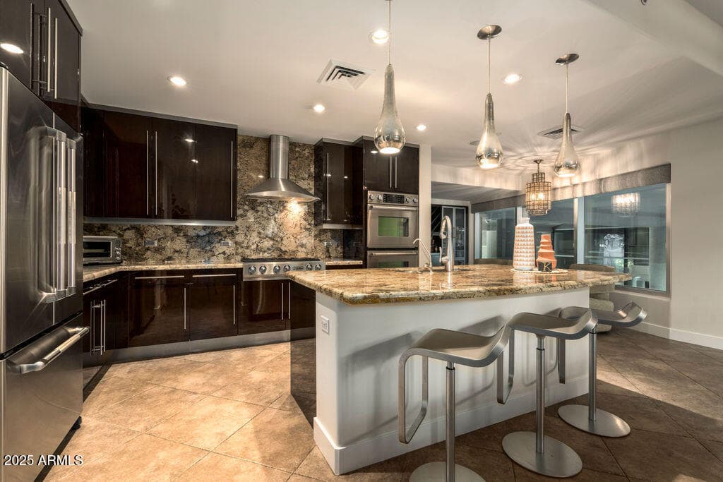 140 E Rio Salado Parkway 111 — photo 2