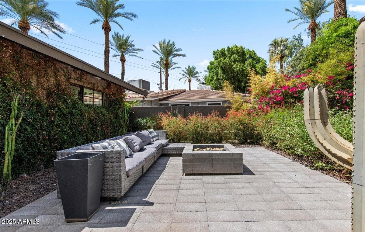 4721 E Calle Redonda -- — photo 2