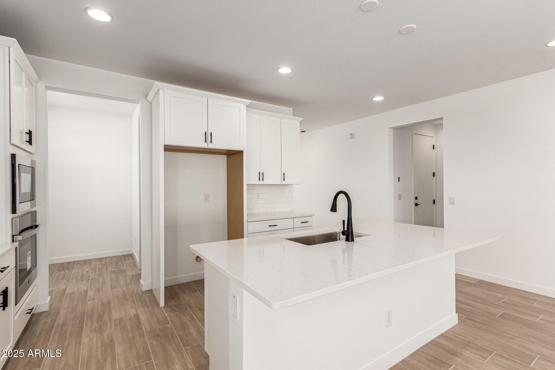 40258 W MICHAELS DR - Photo 5