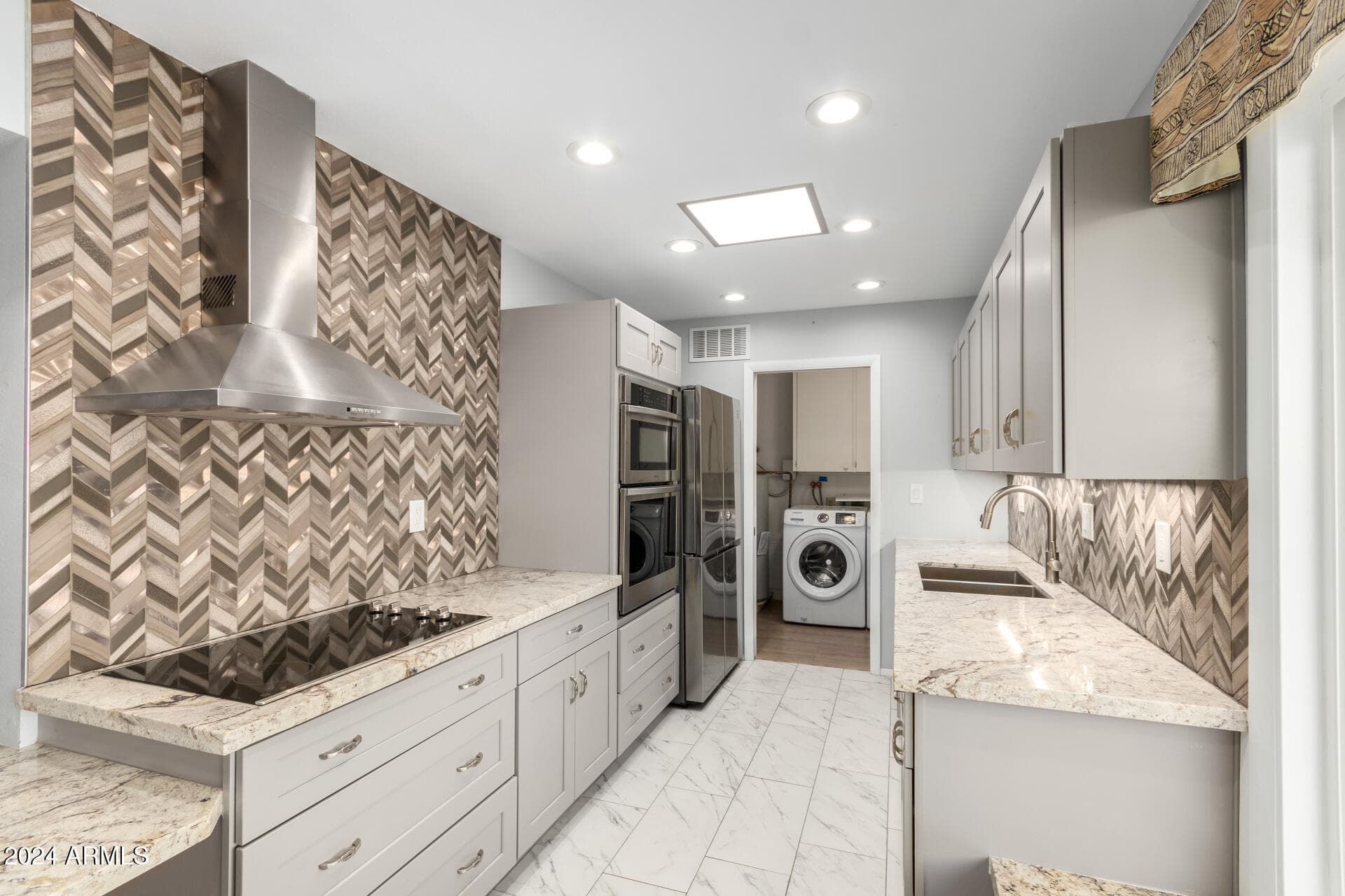 13318 W Stonebrook Dr — photo 1