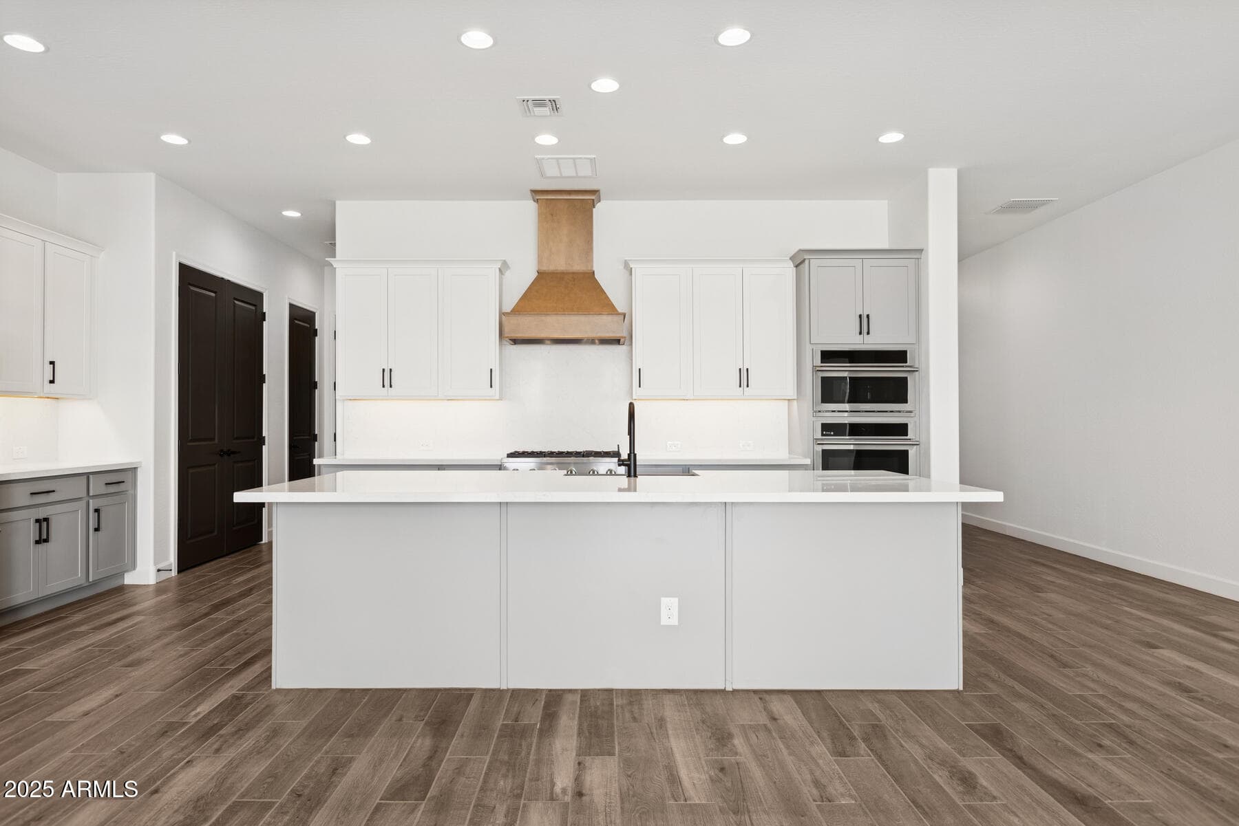 19985 W MARSHALL AVE - See more photos