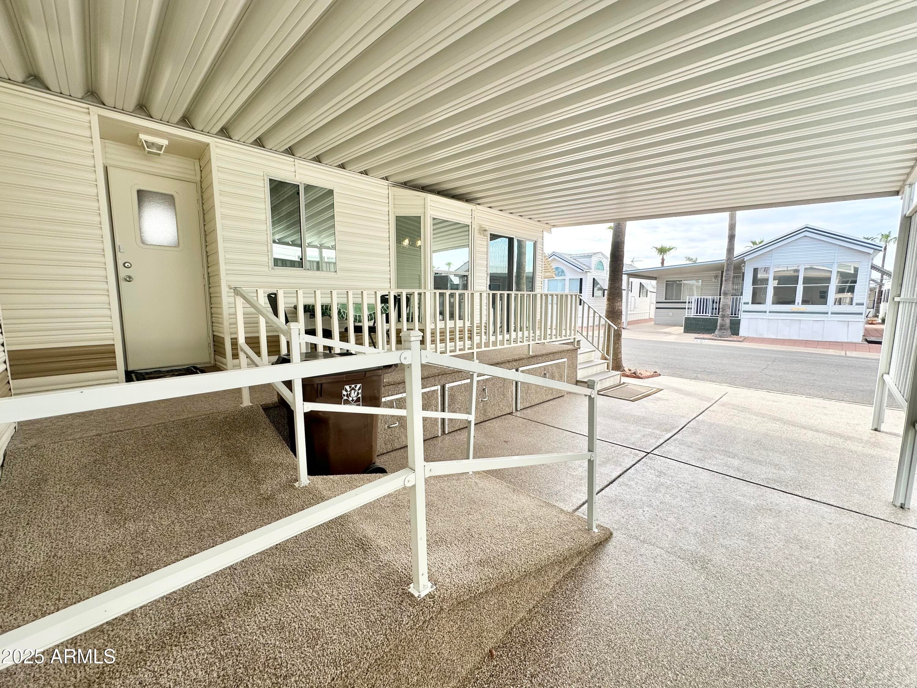 303 S DIAMOND DR - See more photos