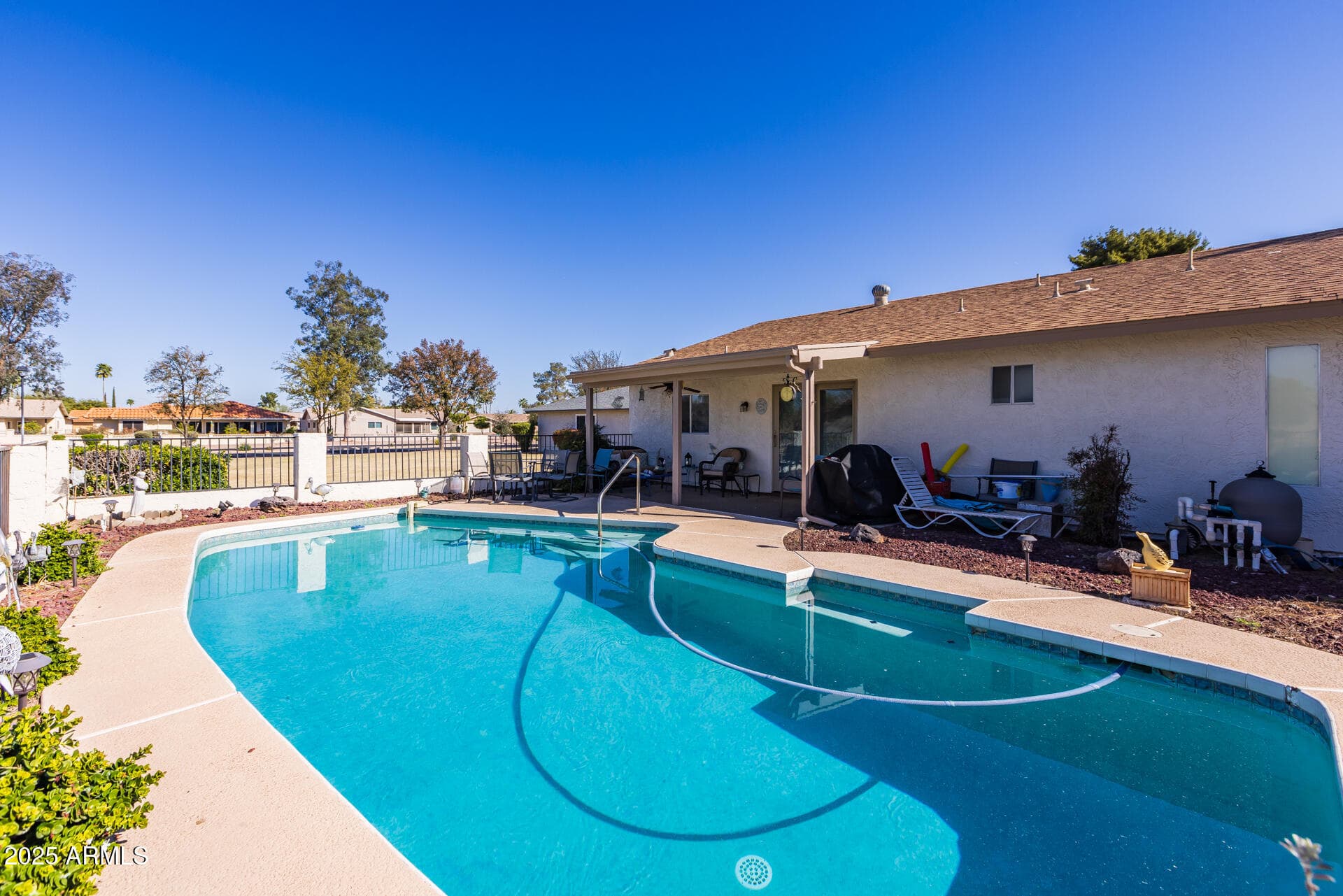 579 Leisure World -- — photo 2