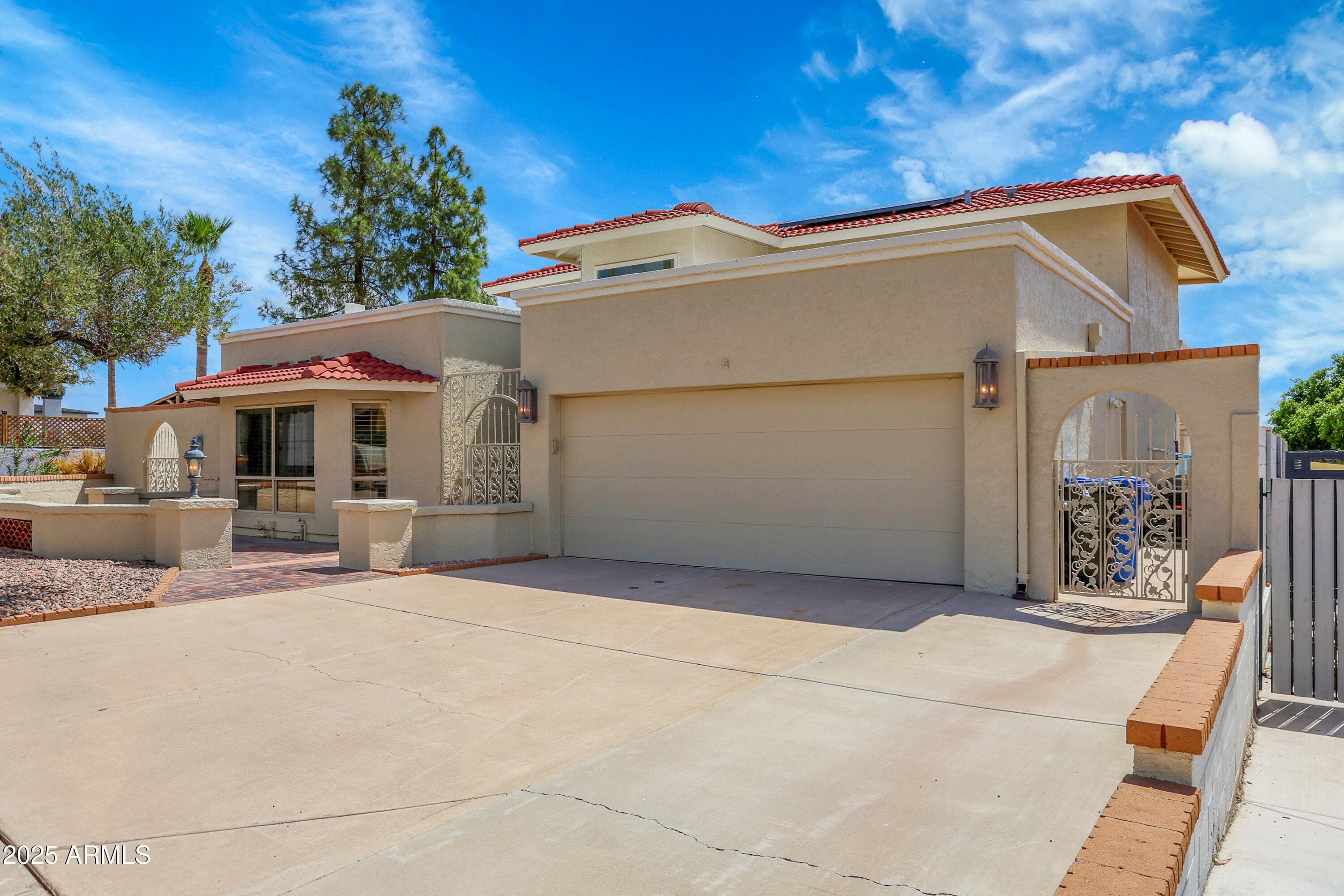2237 E Captain Dreyfus Ave — photo 46