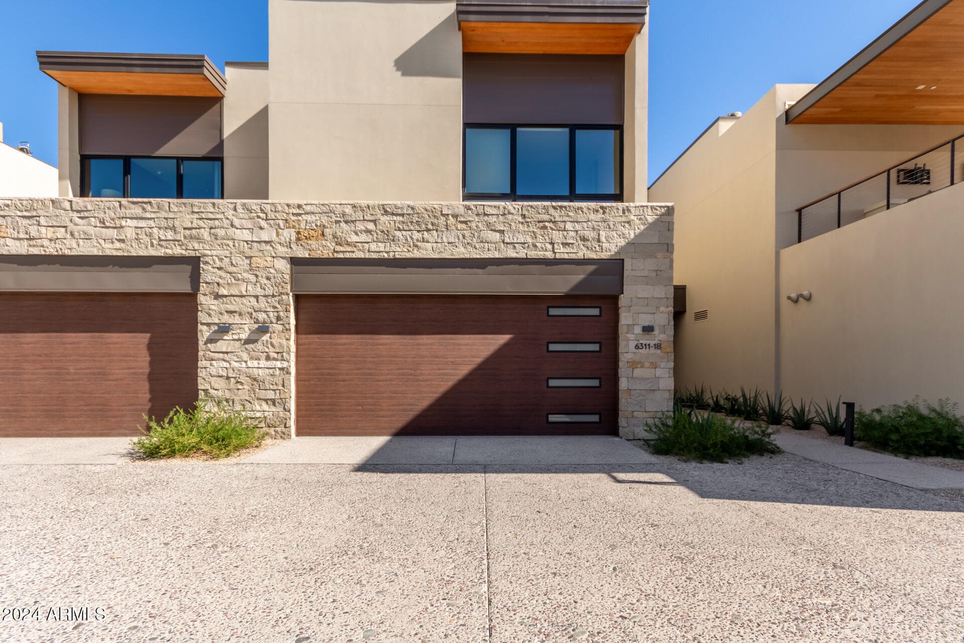6311 E Phoenician Blvd 18 — photo 1