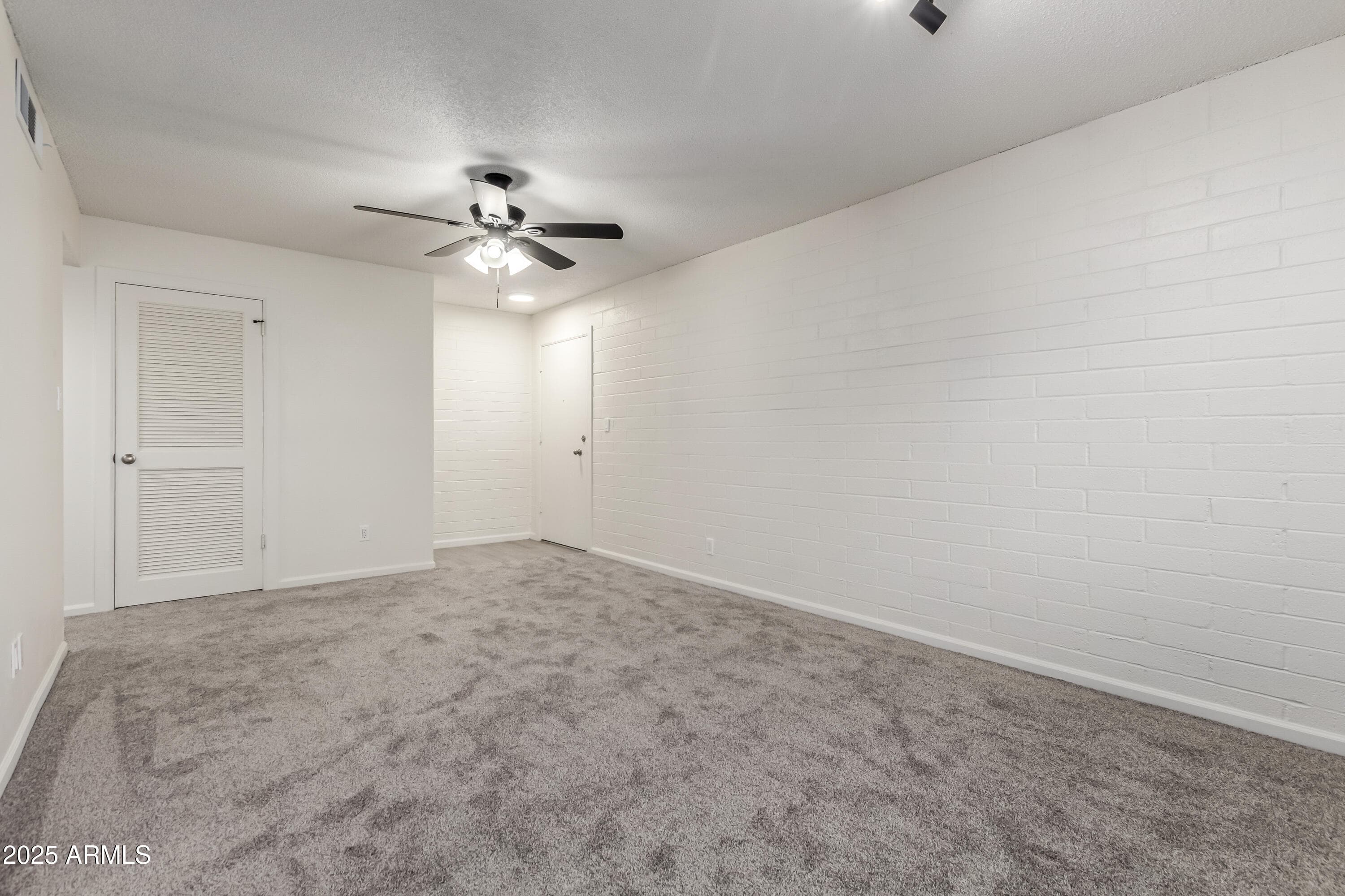 2608 W BERRIDGE LN - Photo 5