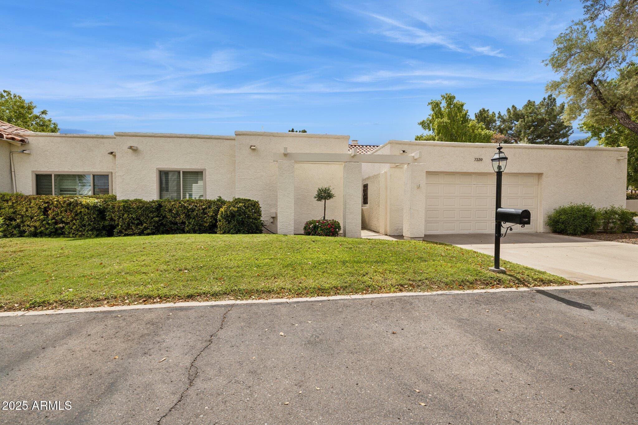 7339 E Keim Dr — photo 1