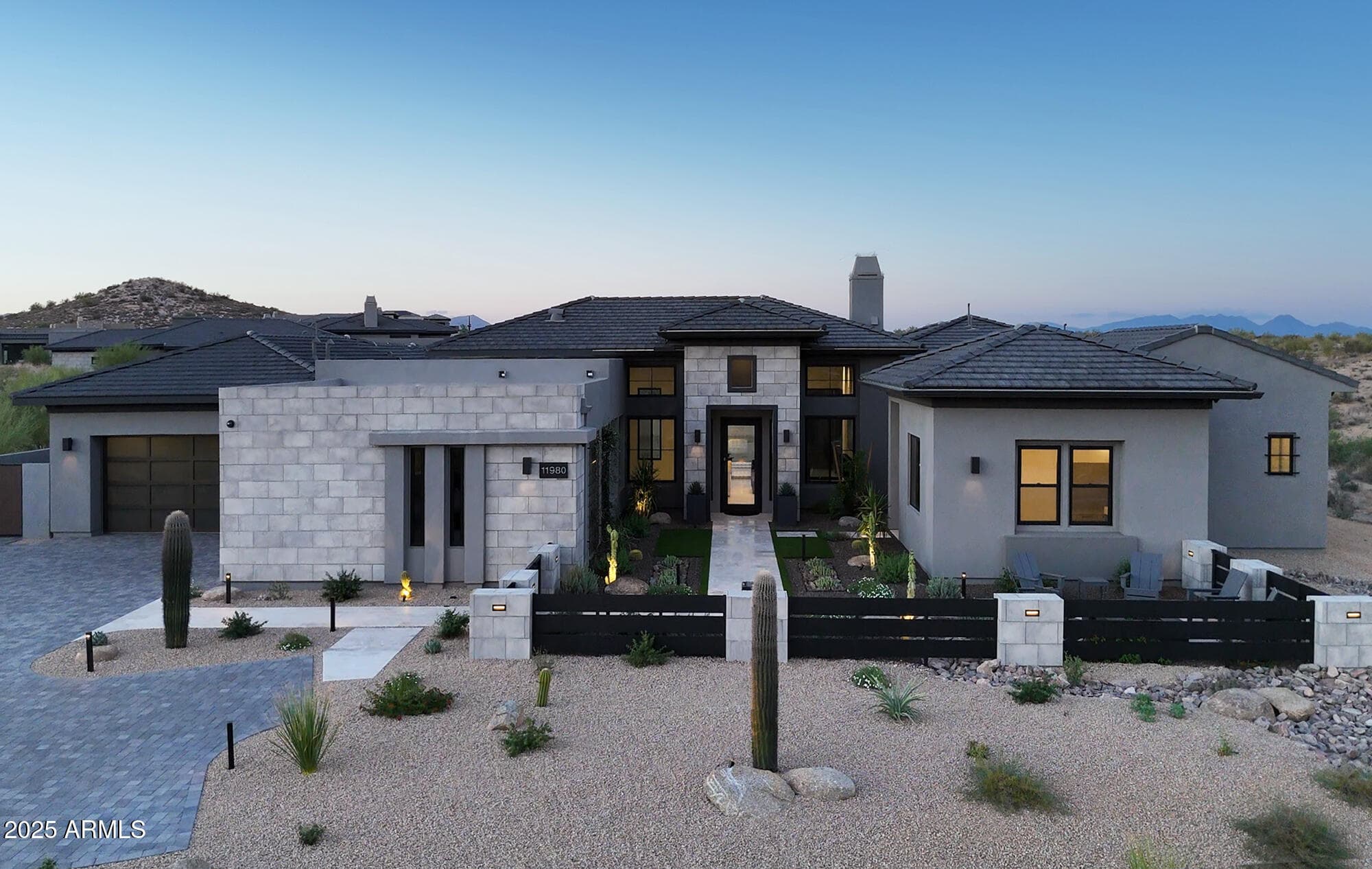 11980 E Desert Willow Dr — photo 2