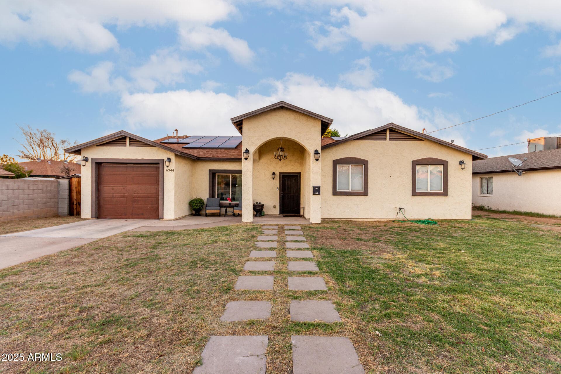 6344 W Lamar Rd — photo 1