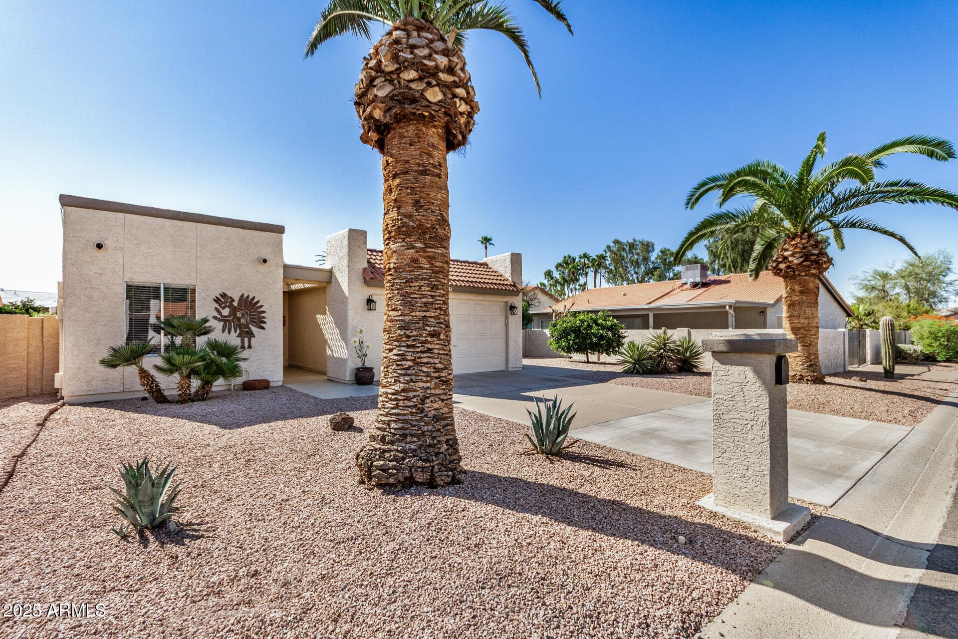 9507 E SHERWOOD WAY - Photo 2